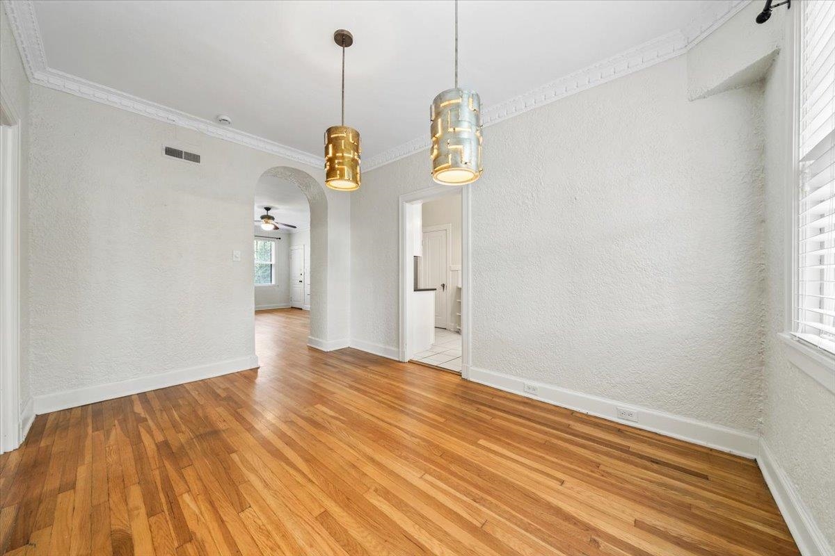 204 S MCLEAN BLVD Unit: 6