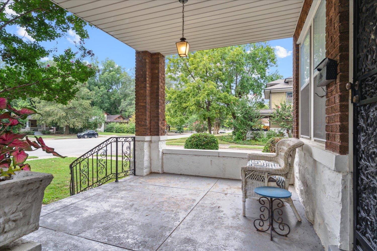 1818 TUTWILER AVE