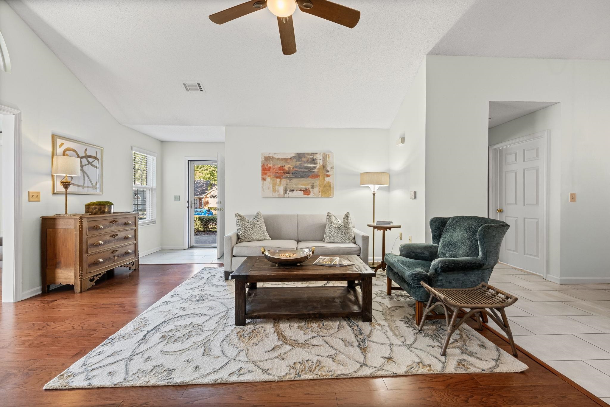 1061 OAK TIMBER CIR Unit: 73