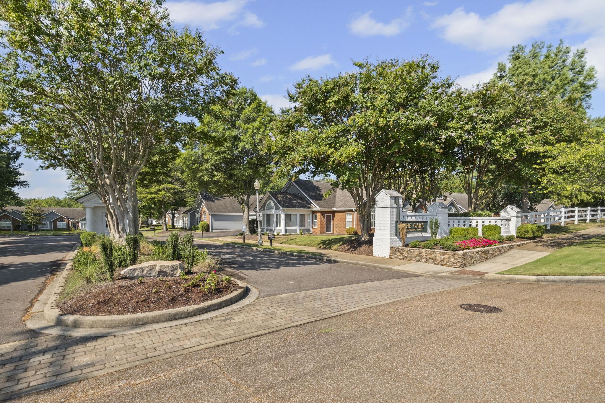 1061 OAK TIMBER CIR Unit: 73