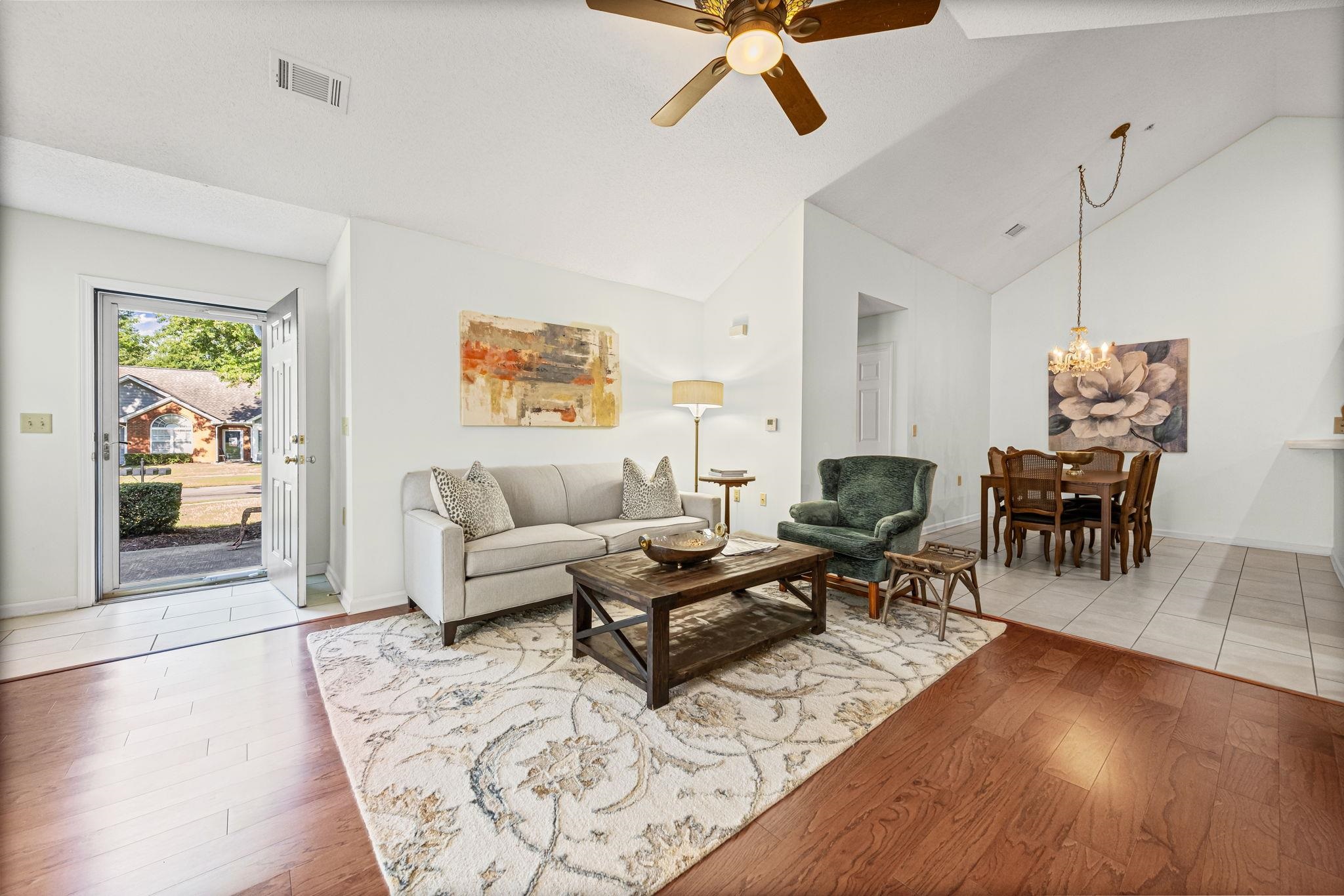 1061 OAK TIMBER CIR Unit: 73