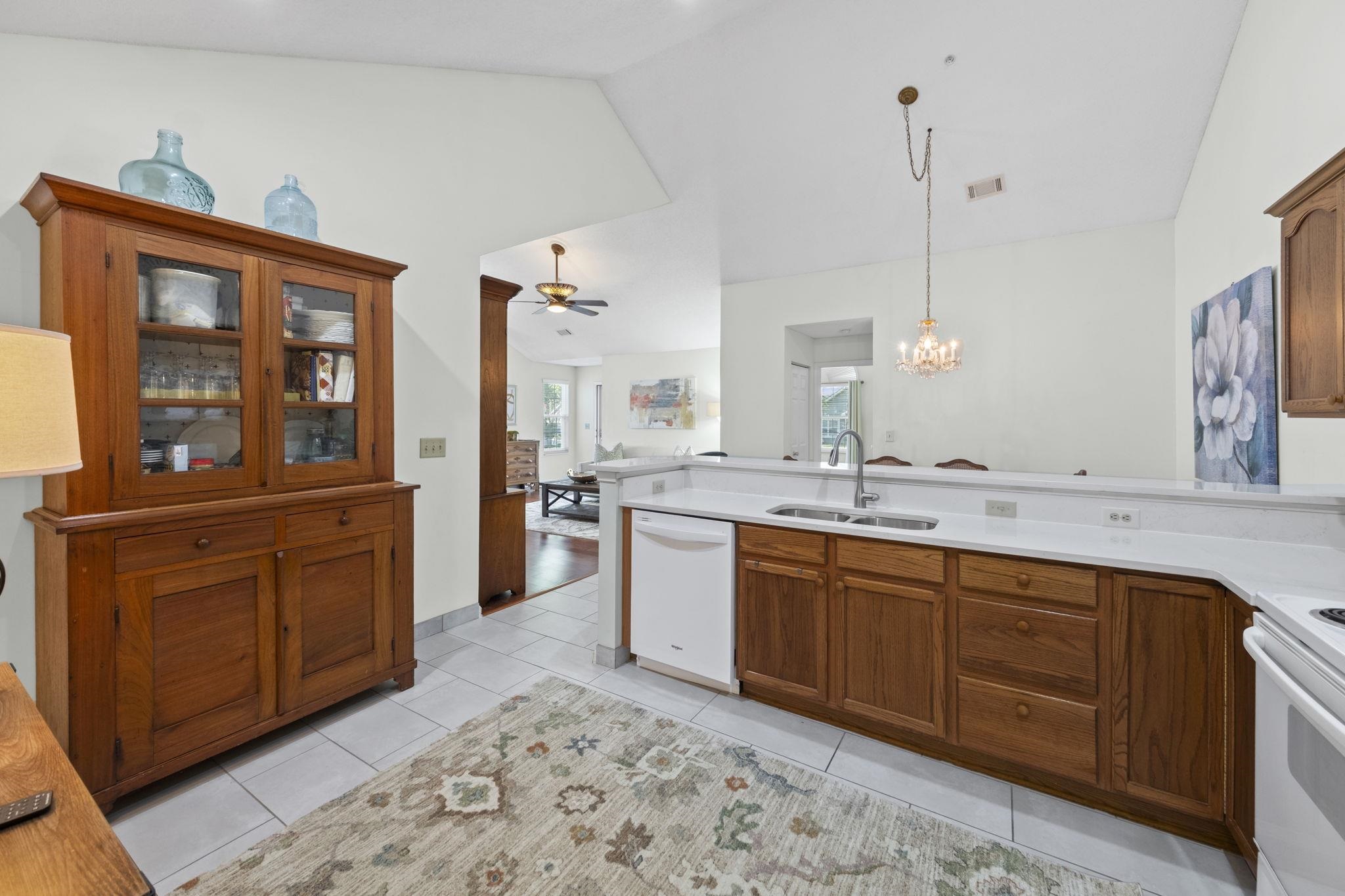 1061 OAK TIMBER CIR Unit: 73