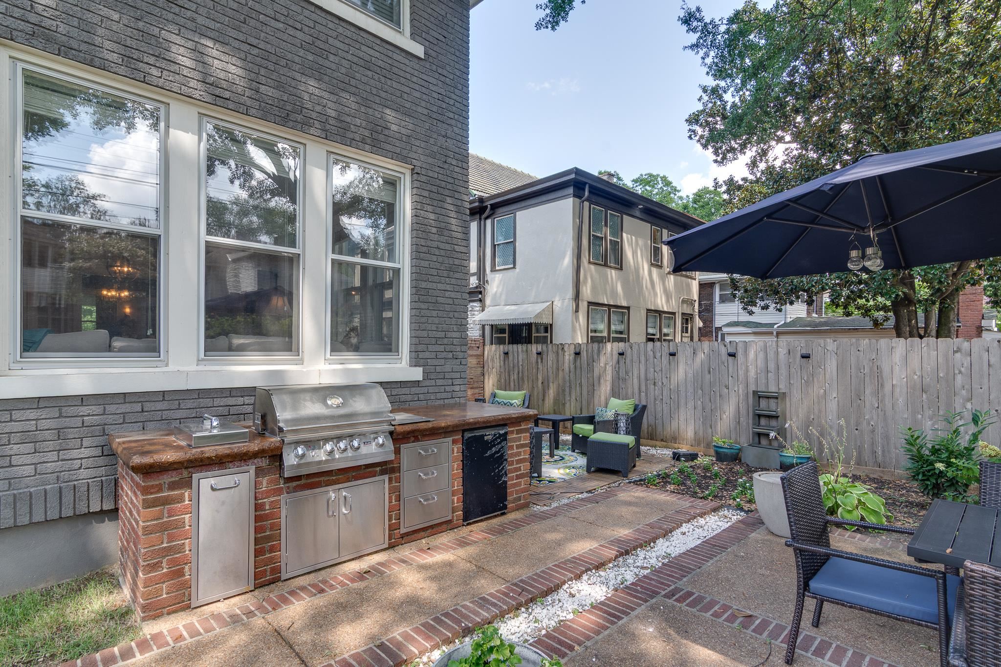 1373 PEABODY AVE