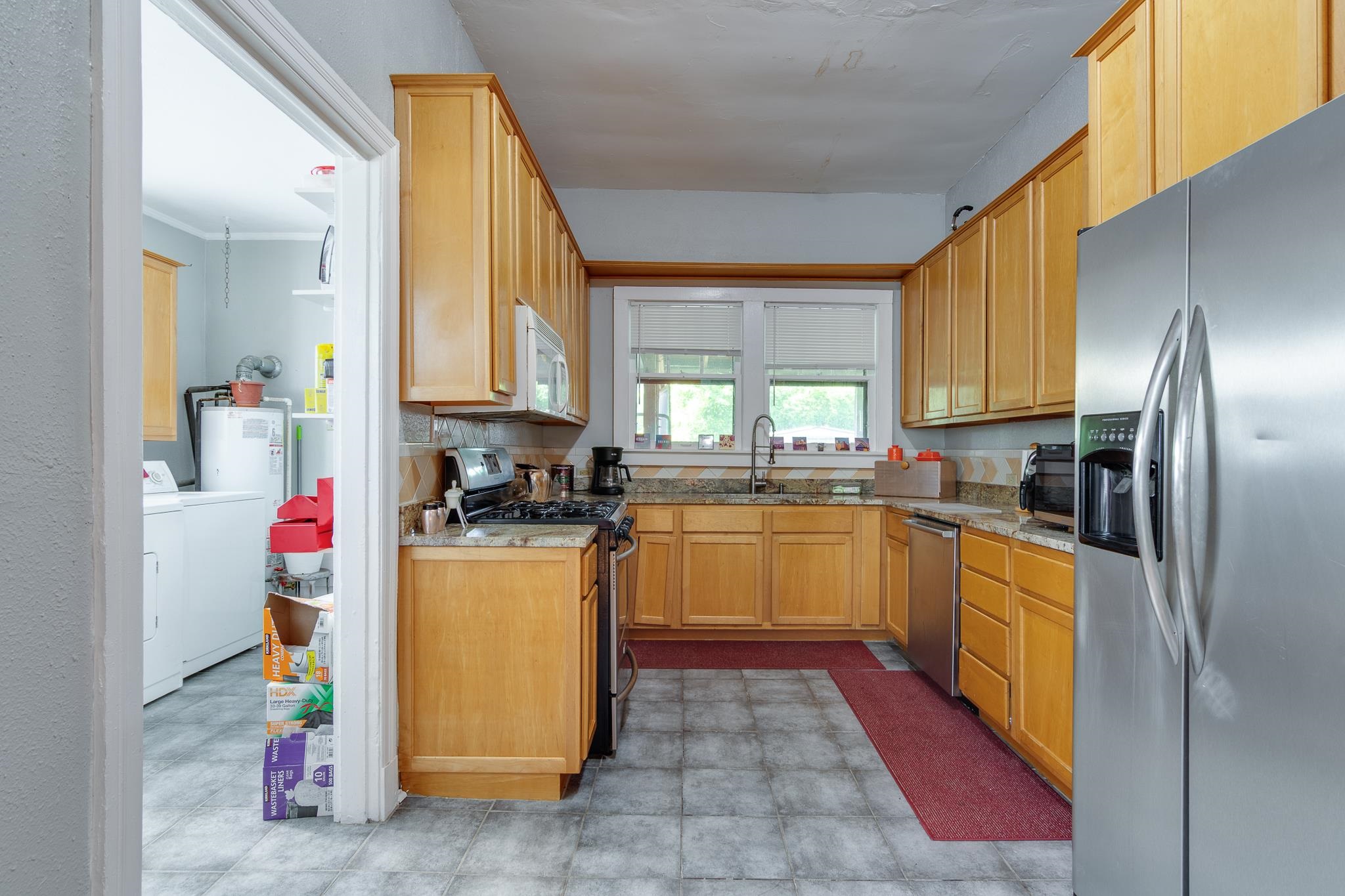 2197 COWDEN AVE
