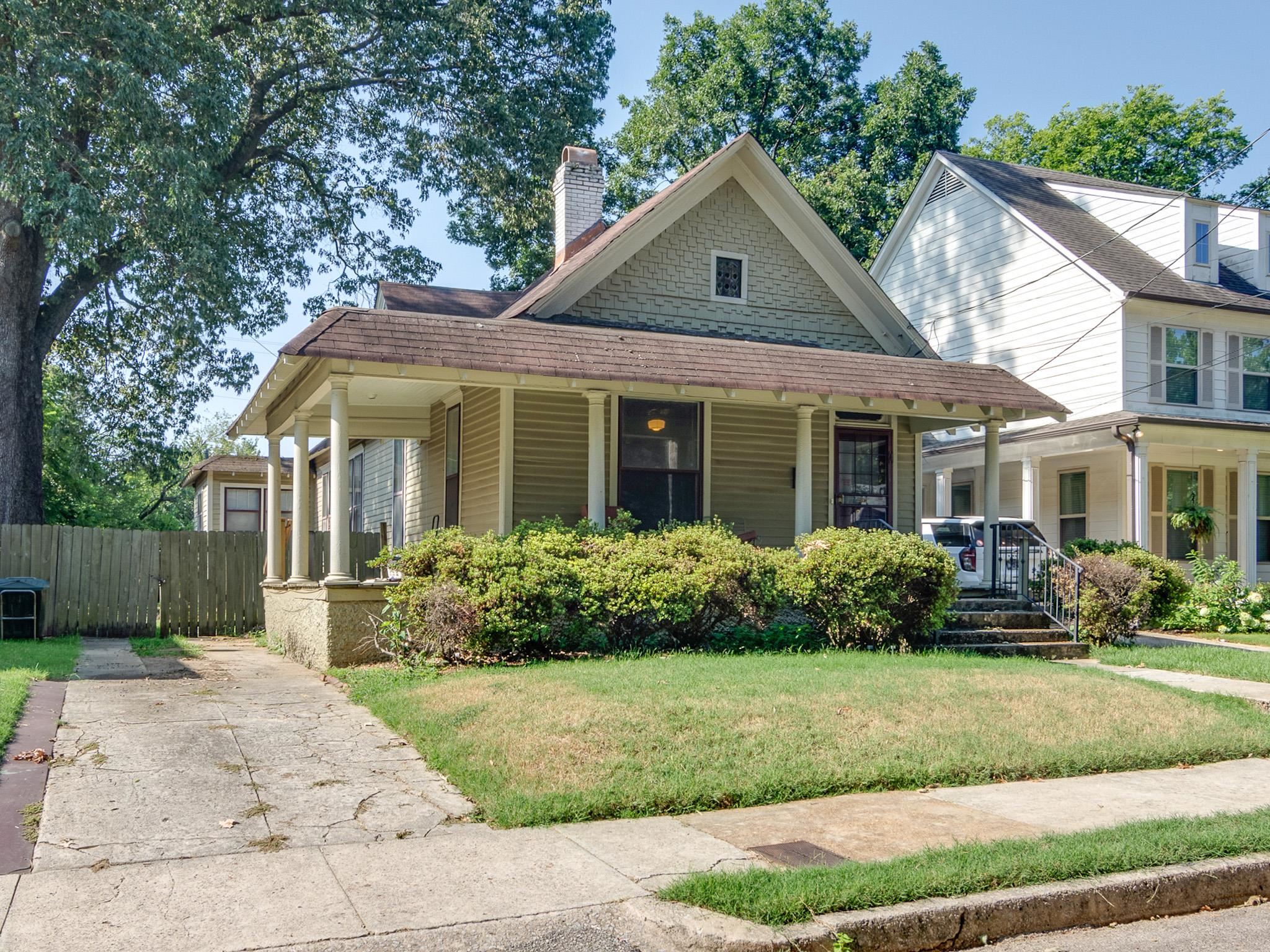 2197 COWDEN AVE