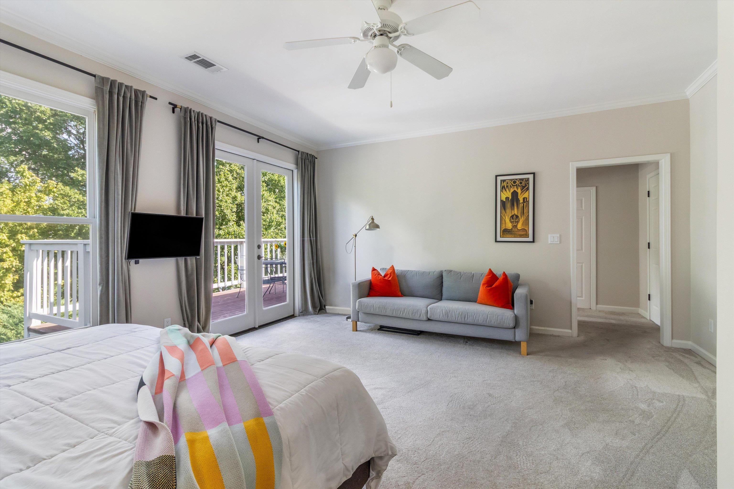 954 RIVER LANDING DR