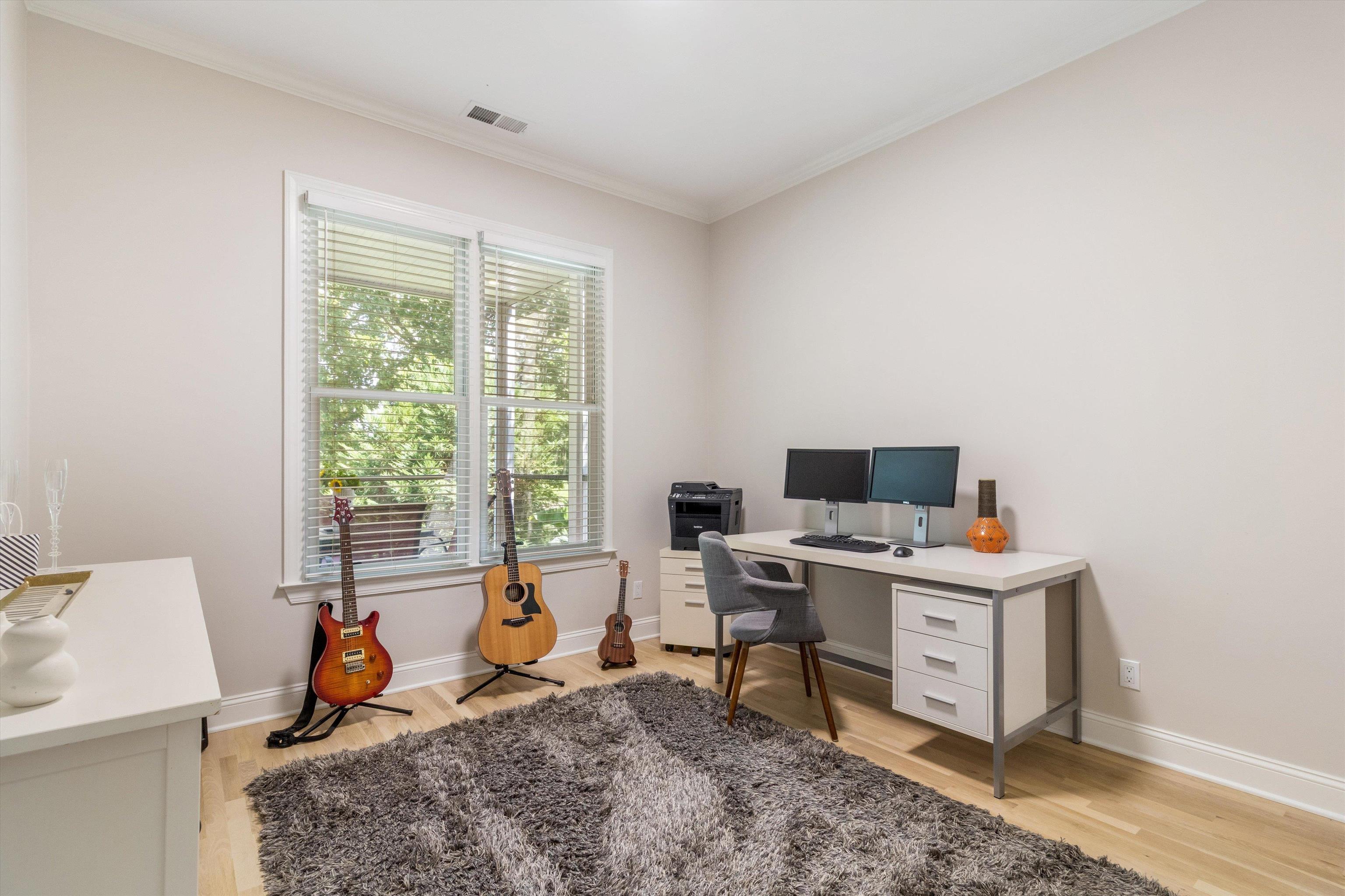 954 RIVER LANDING DR