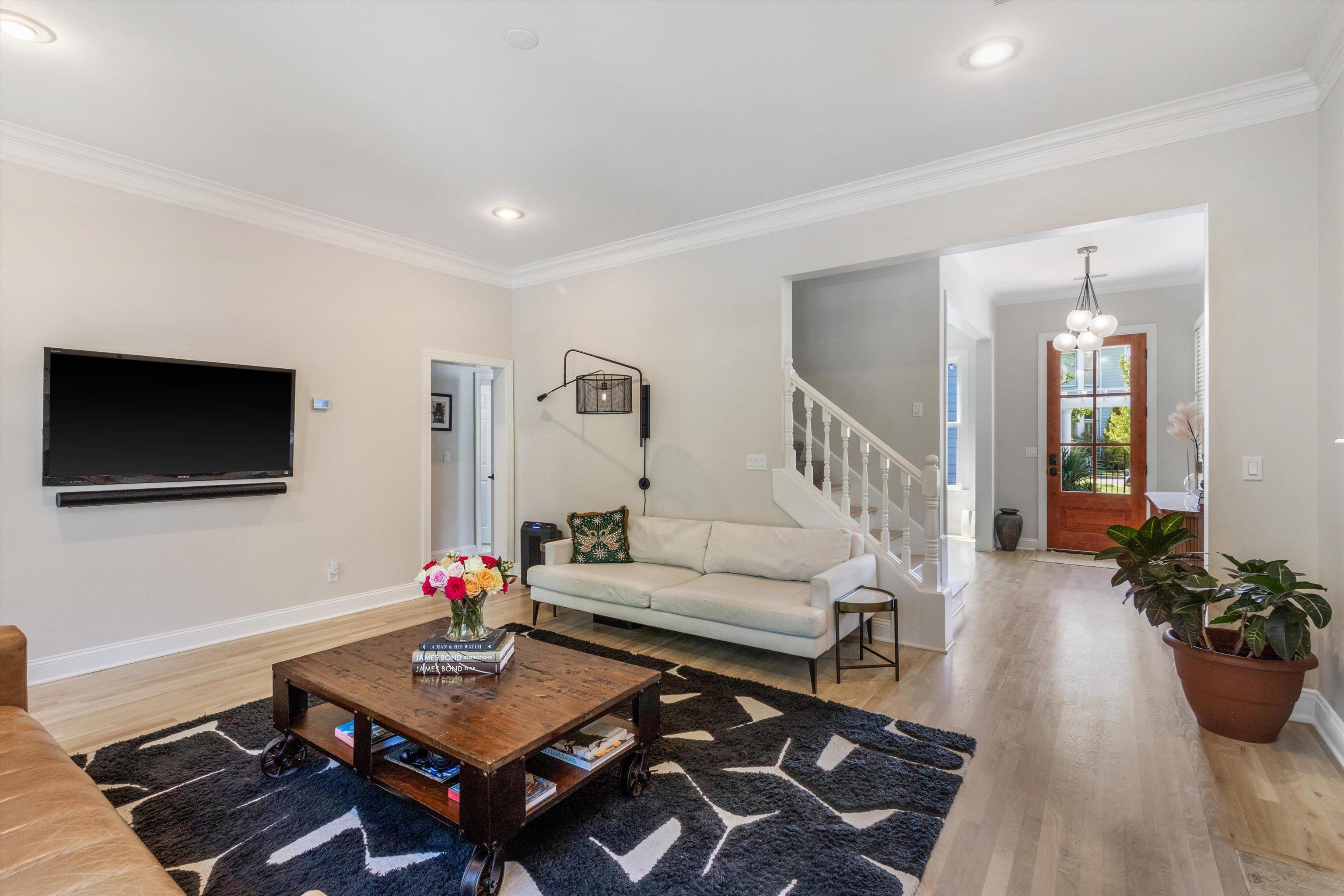 954 RIVER LANDING DR