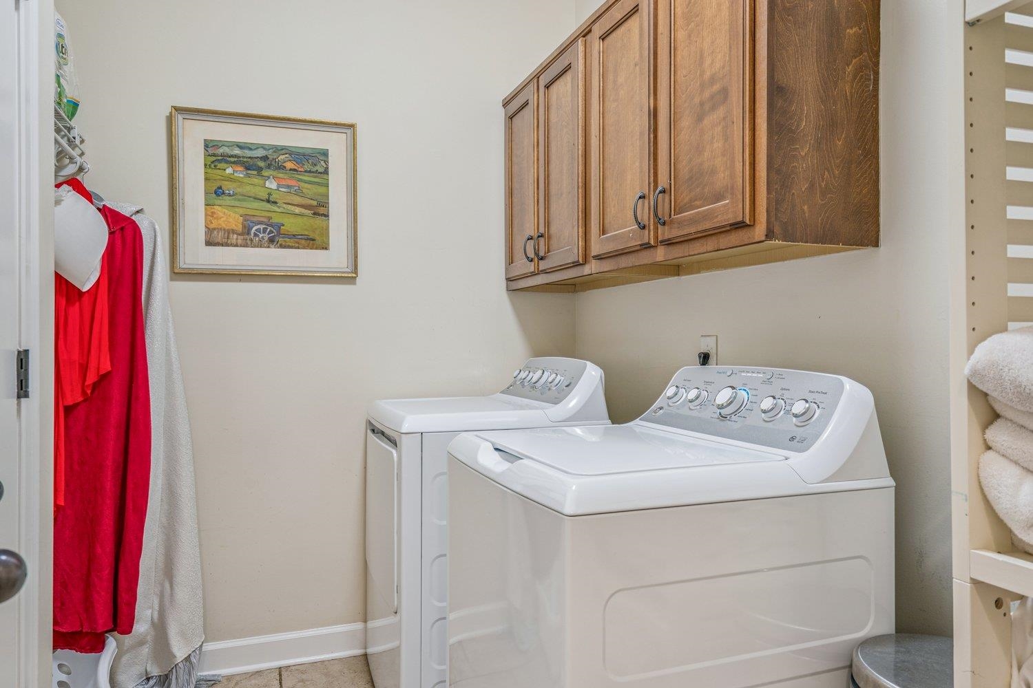 2519 SHILLINGFORD DR