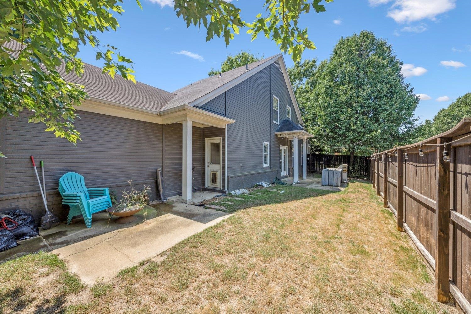 1390 ISLAND SHORE DR