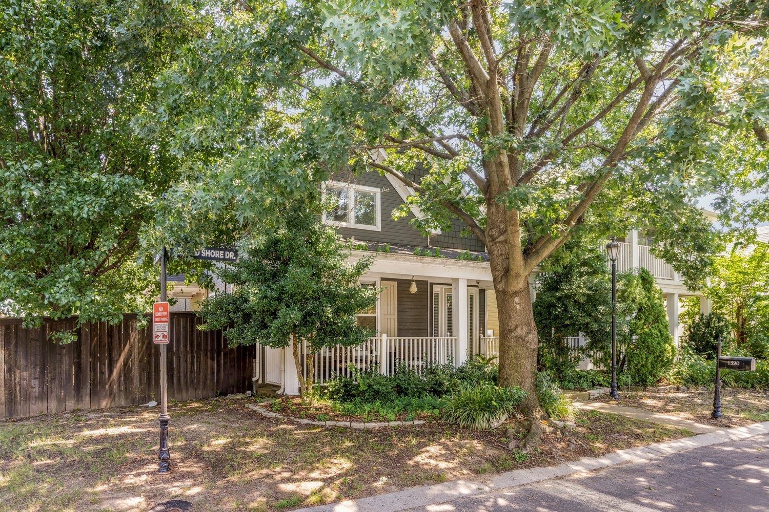 1390 ISLAND SHORE DR