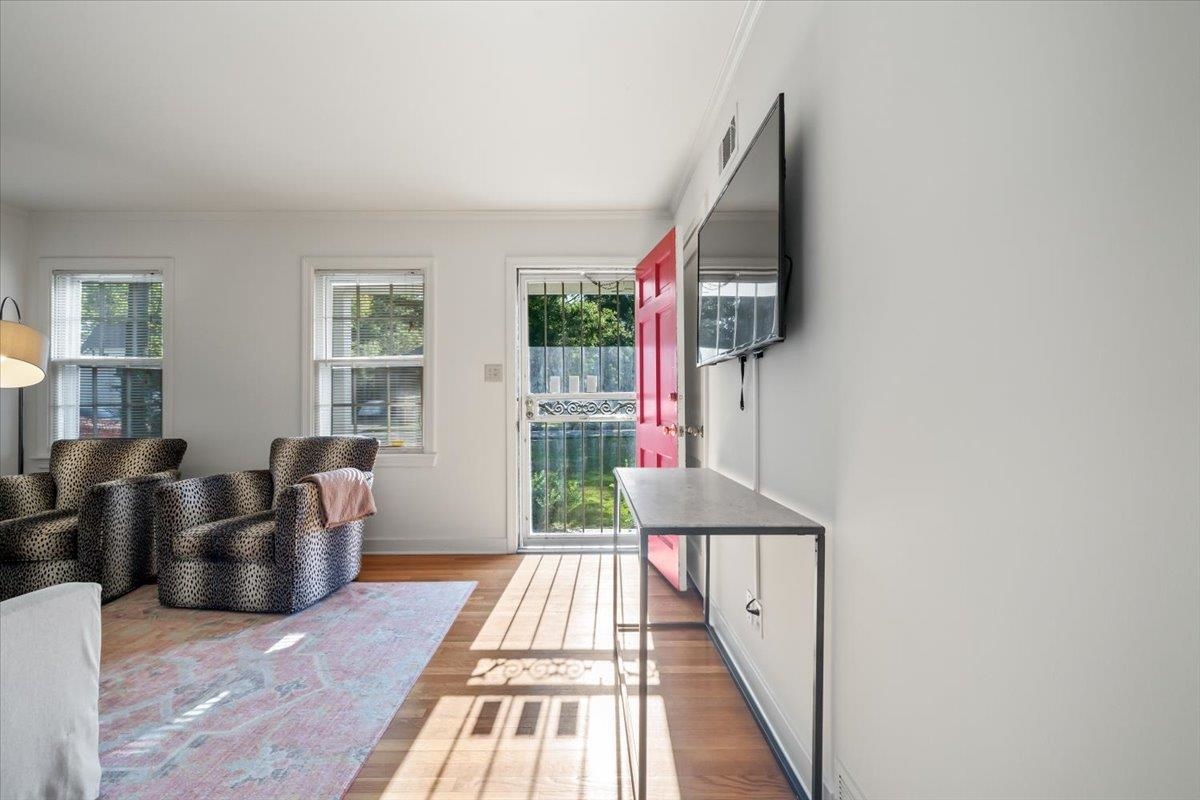 435 FAIRFIELD CIR