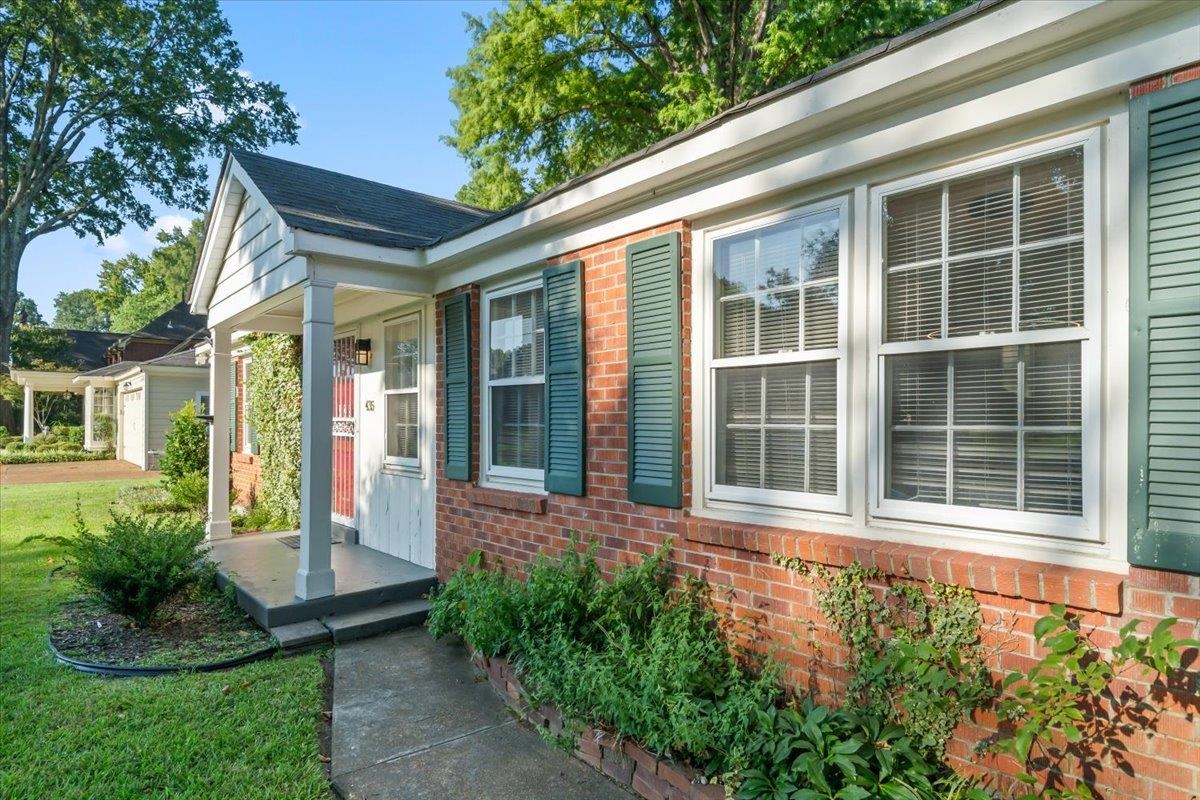 435 FAIRFIELD CIR