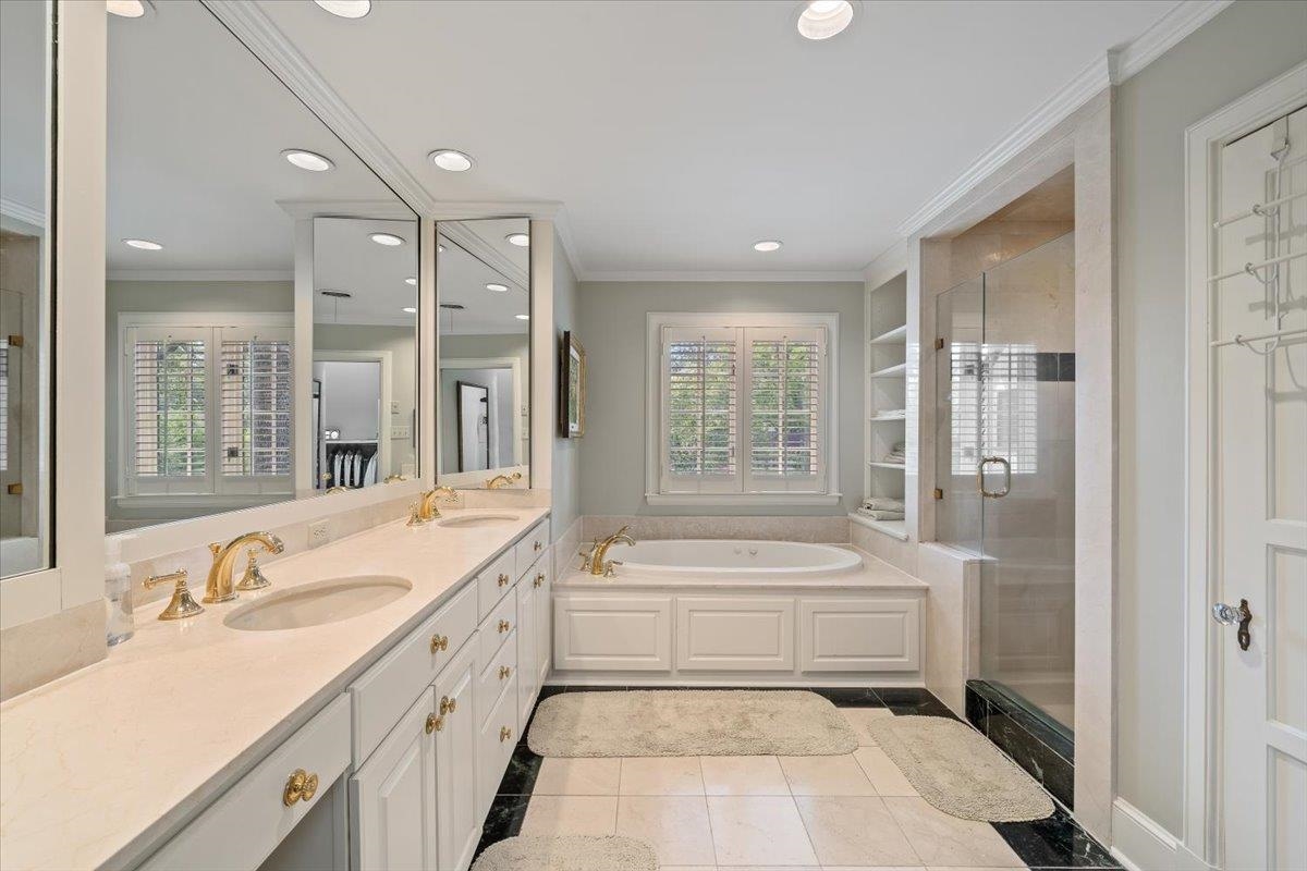 2917 NATCHEZ LN