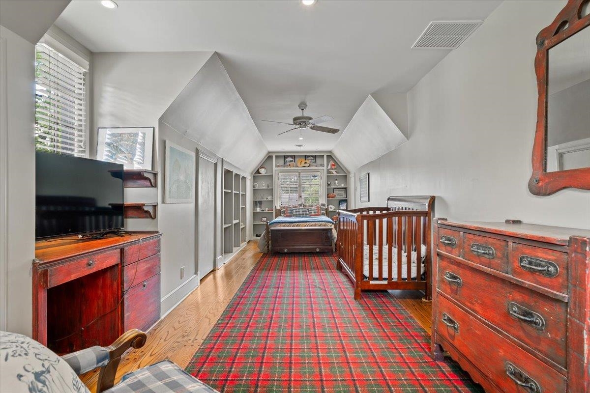 2917 NATCHEZ LN