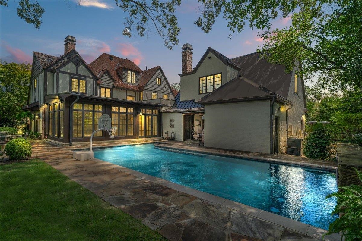 2917 NATCHEZ LN
