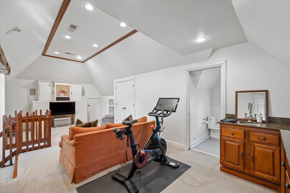 2917 NATCHEZ LN