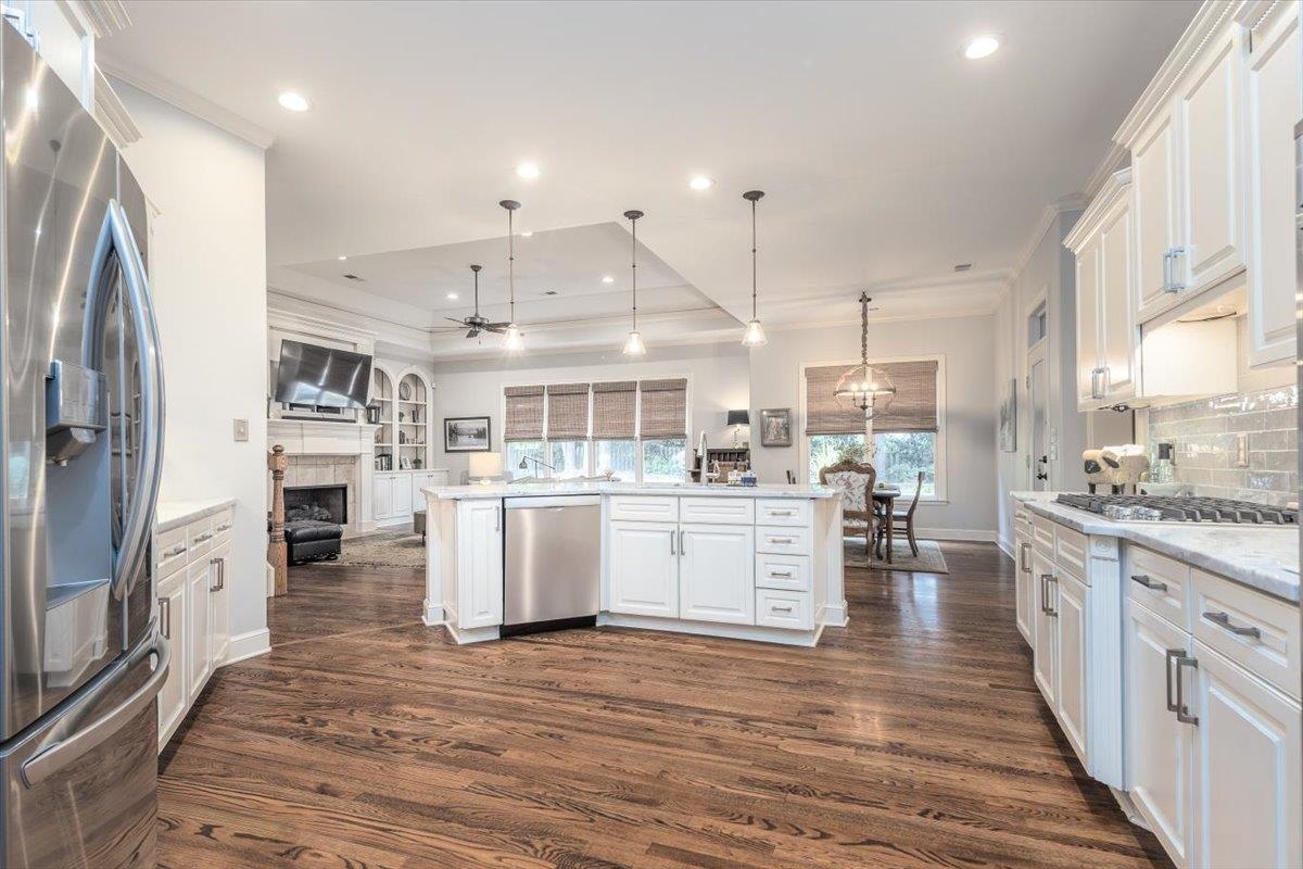 10050 AVENT RIDGE CV