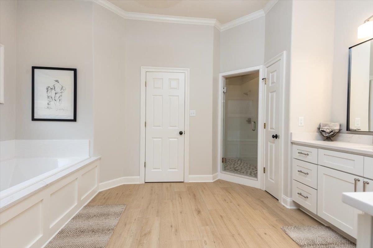 10050 AVENT RIDGE CV