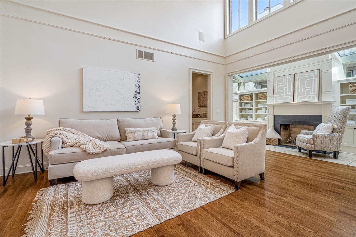 4018 BARONNE WAY Unit: 44