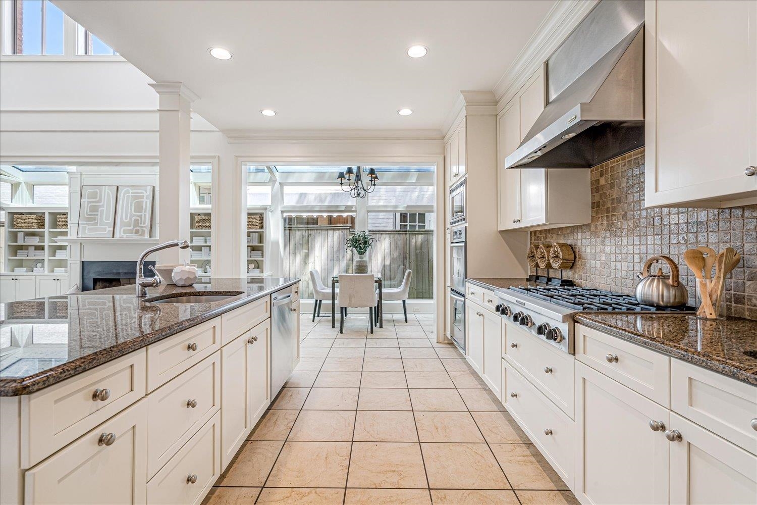 4018 BARONNE WAY Unit: 44