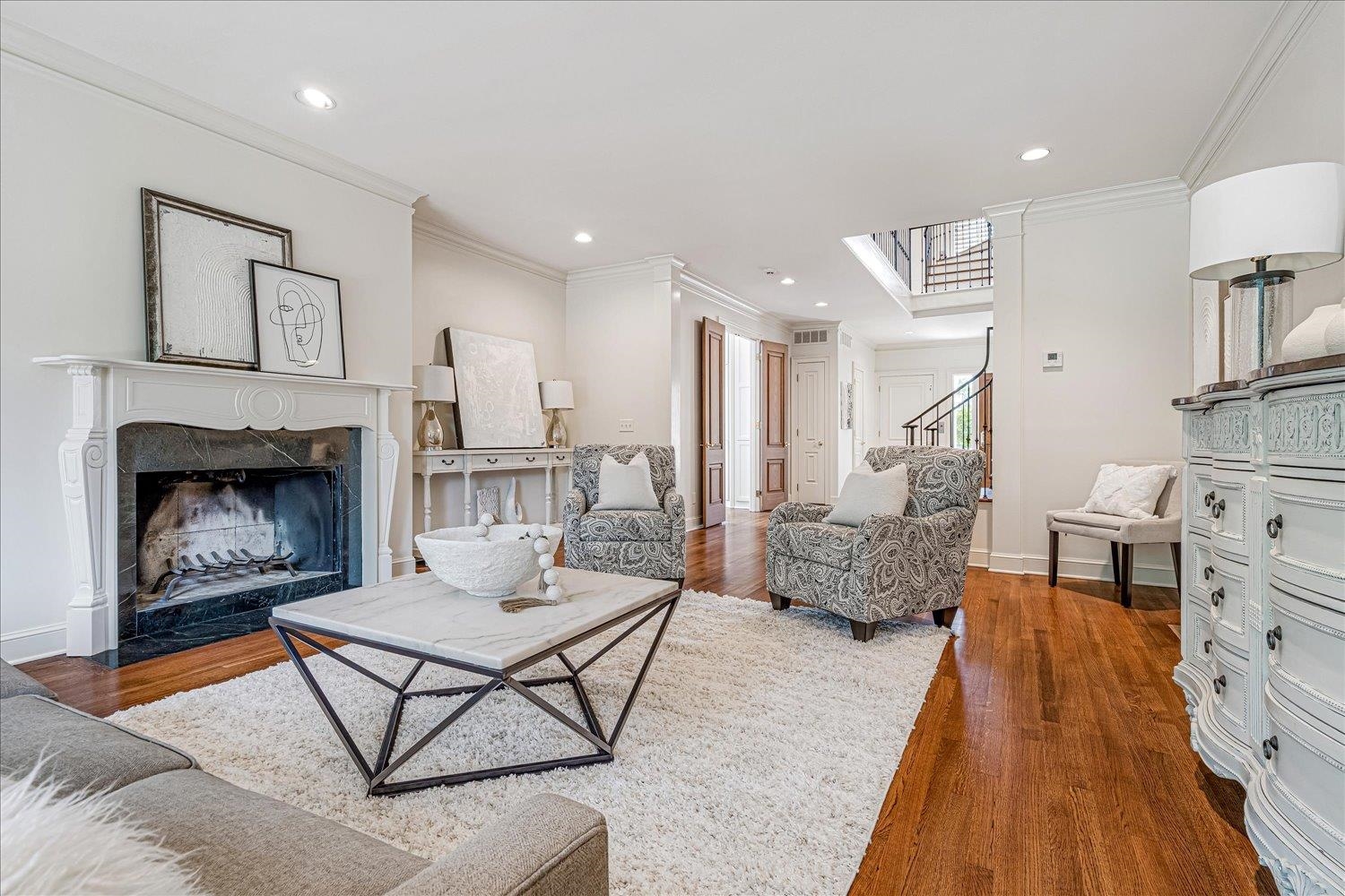 4018 BARONNE WAY Unit: 44