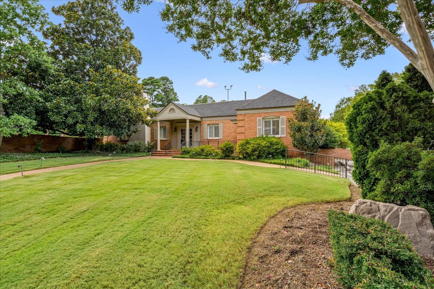 4018 BARONNE WAY Unit: 44