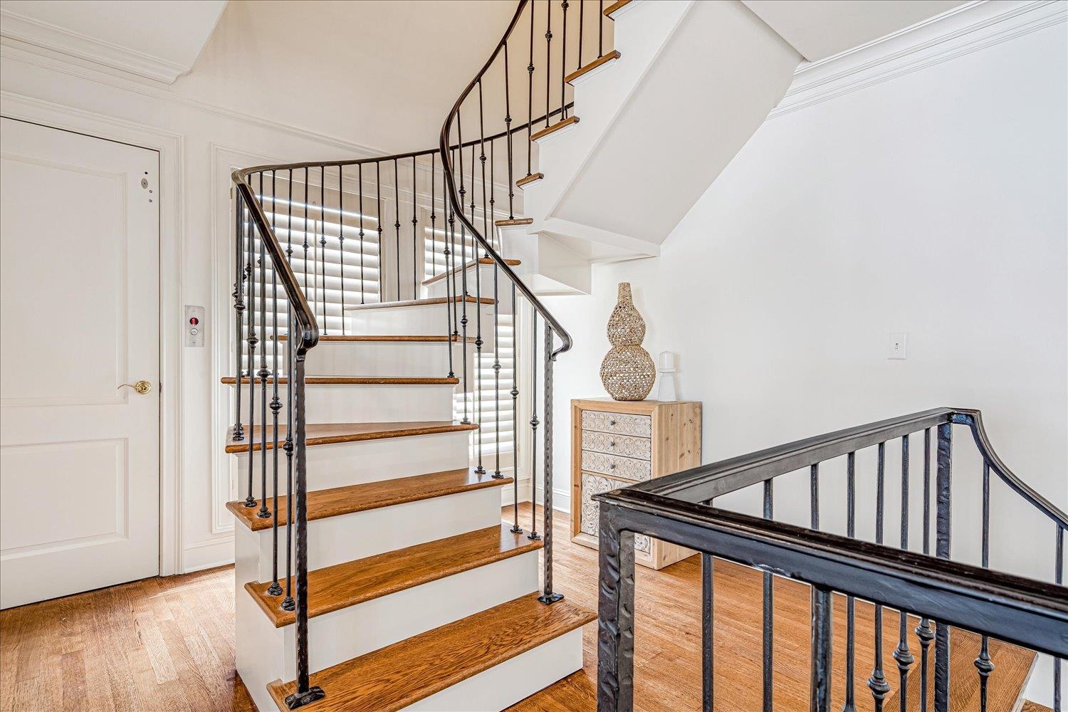 4018 BARONNE WAY Unit: 44