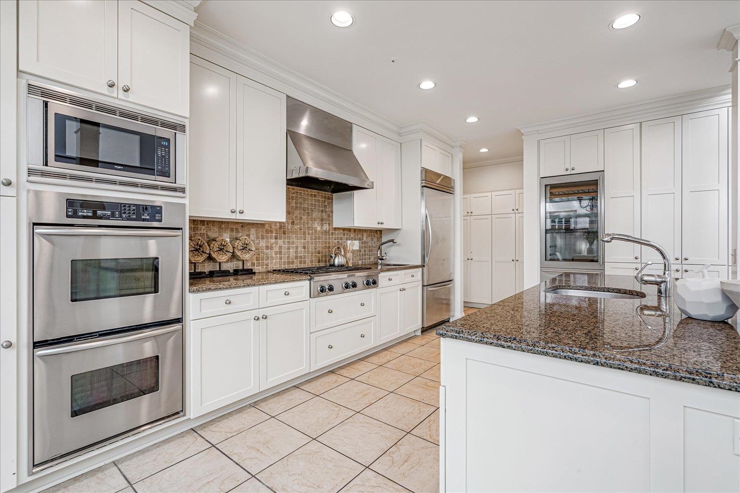 4018 BARONNE WAY Unit: 44