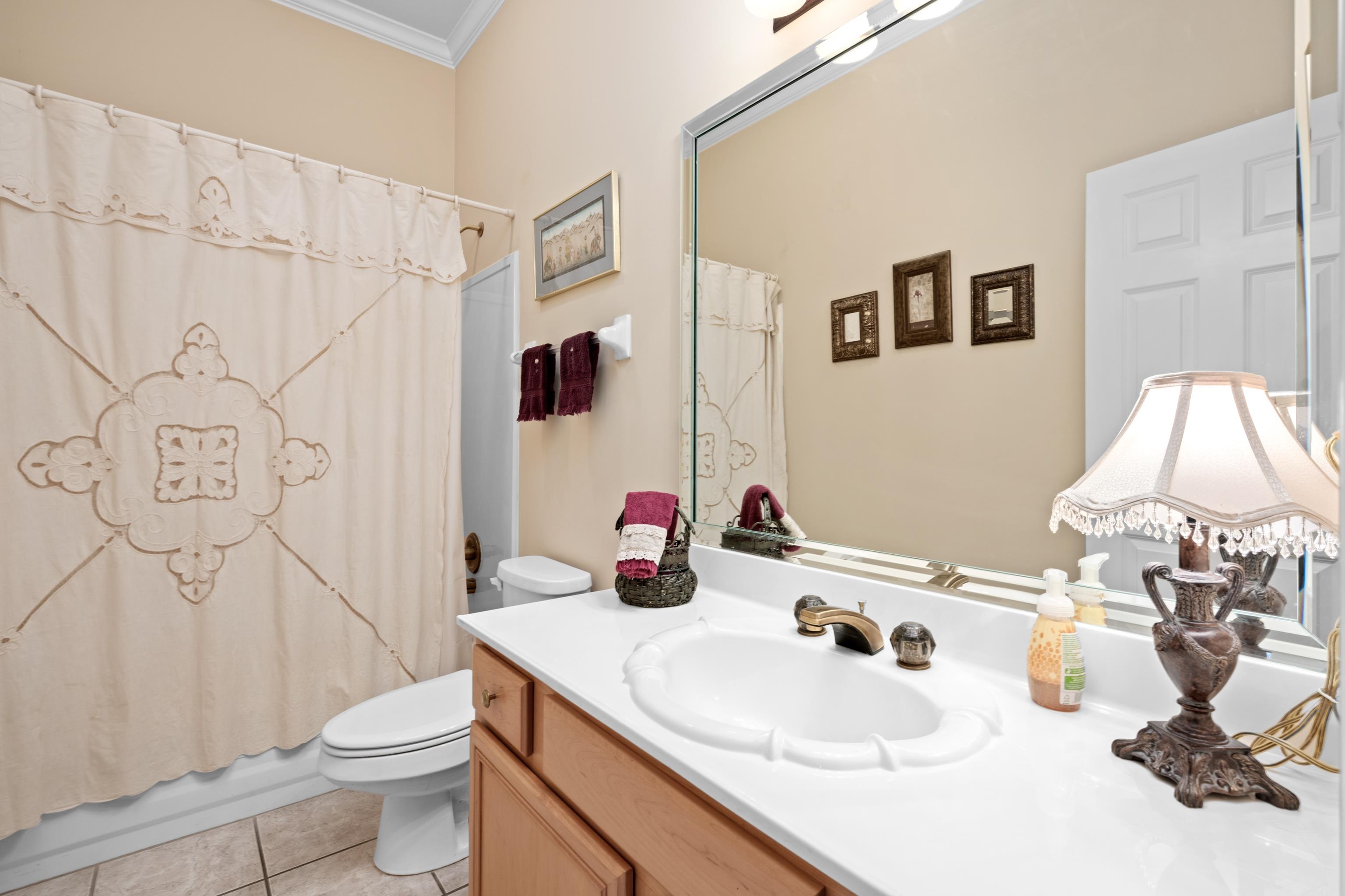 192 N WHITE STATION RD