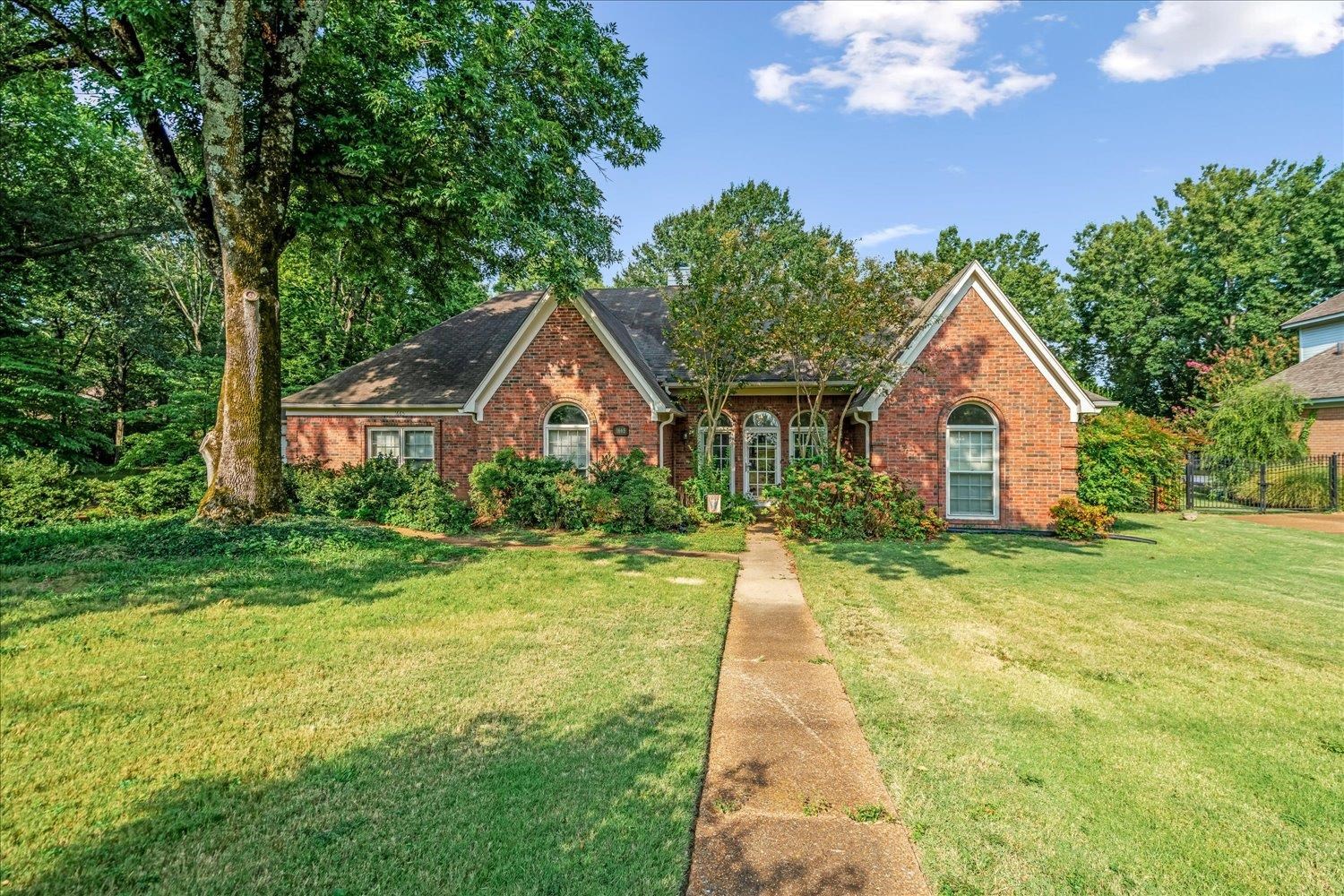 1665 RIVERDALE RD