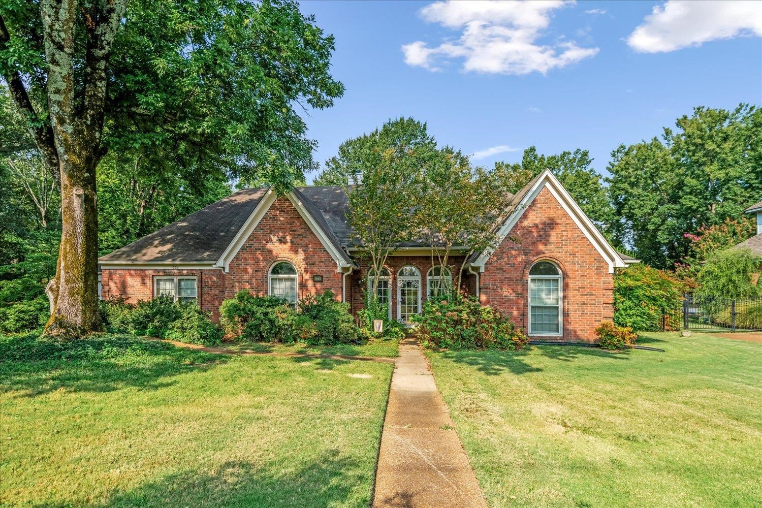1665 RIVERDALE RD