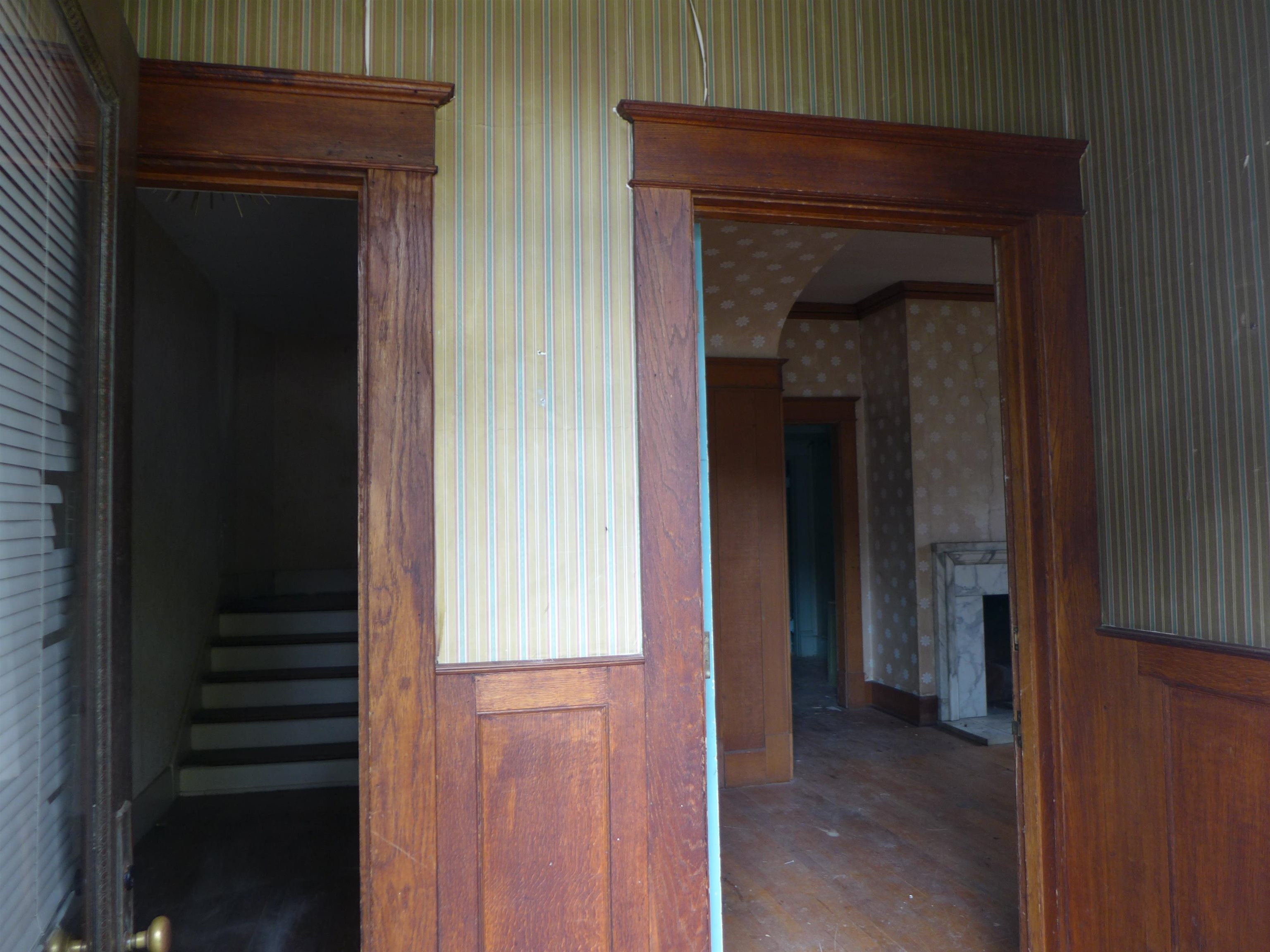 1792 FOREST AVE Unit: 1, 2 & 3