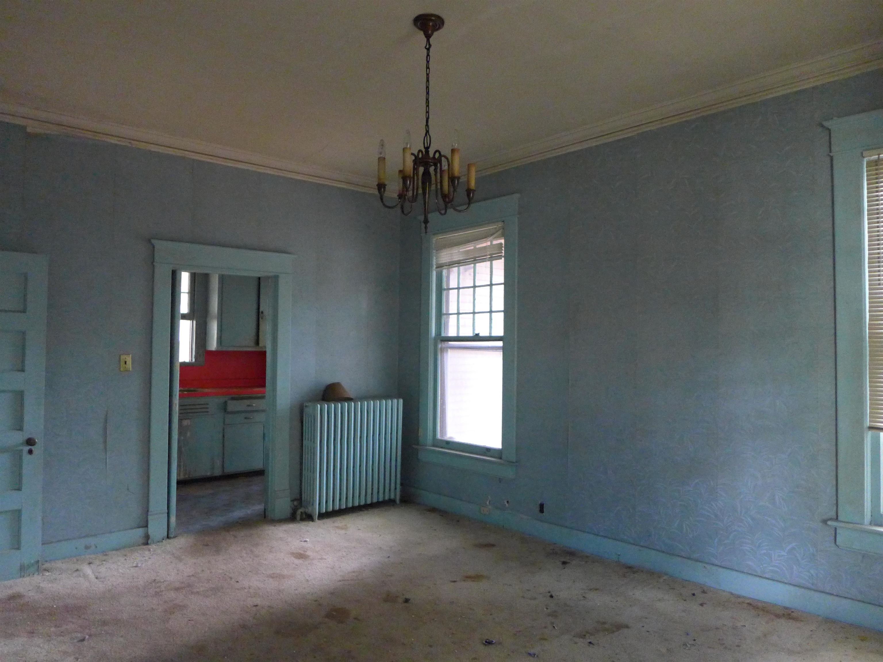 1792 FOREST AVE Unit: 1, 2 & 3