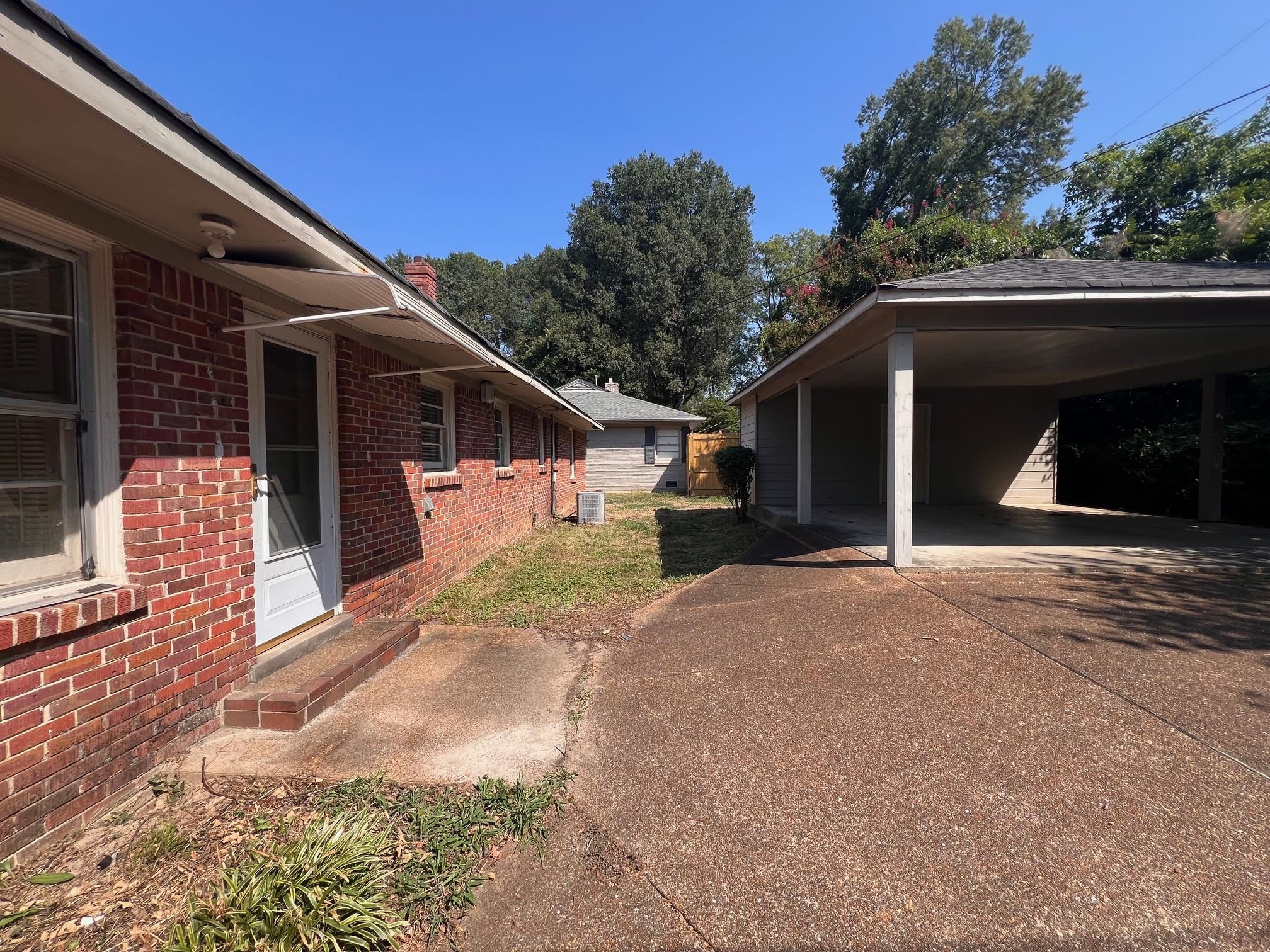 198 MAGNOLIA DR