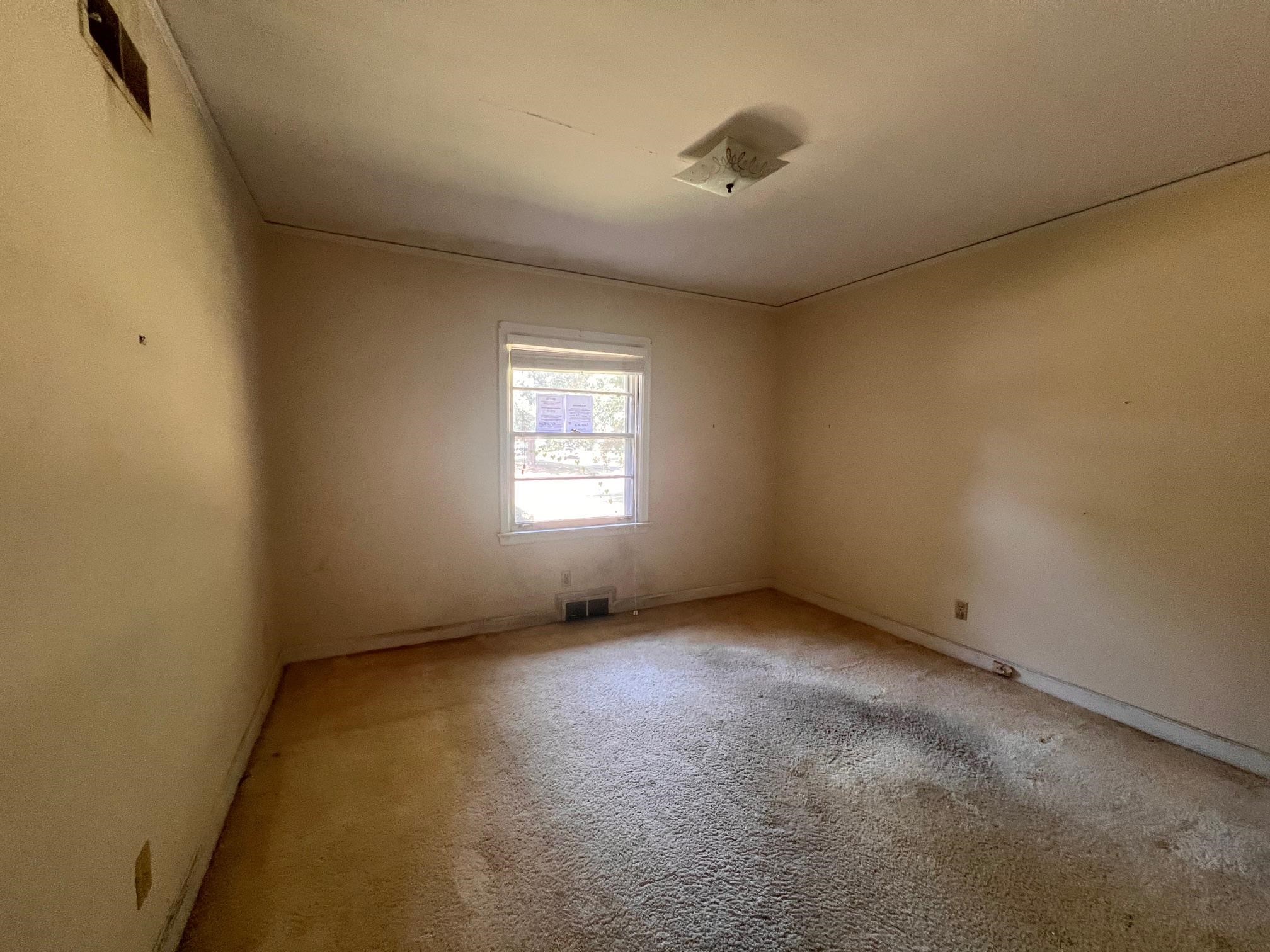 198 MAGNOLIA DR