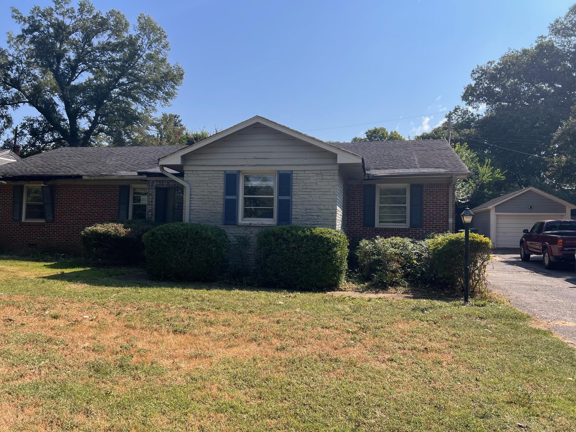198 MAGNOLIA DR