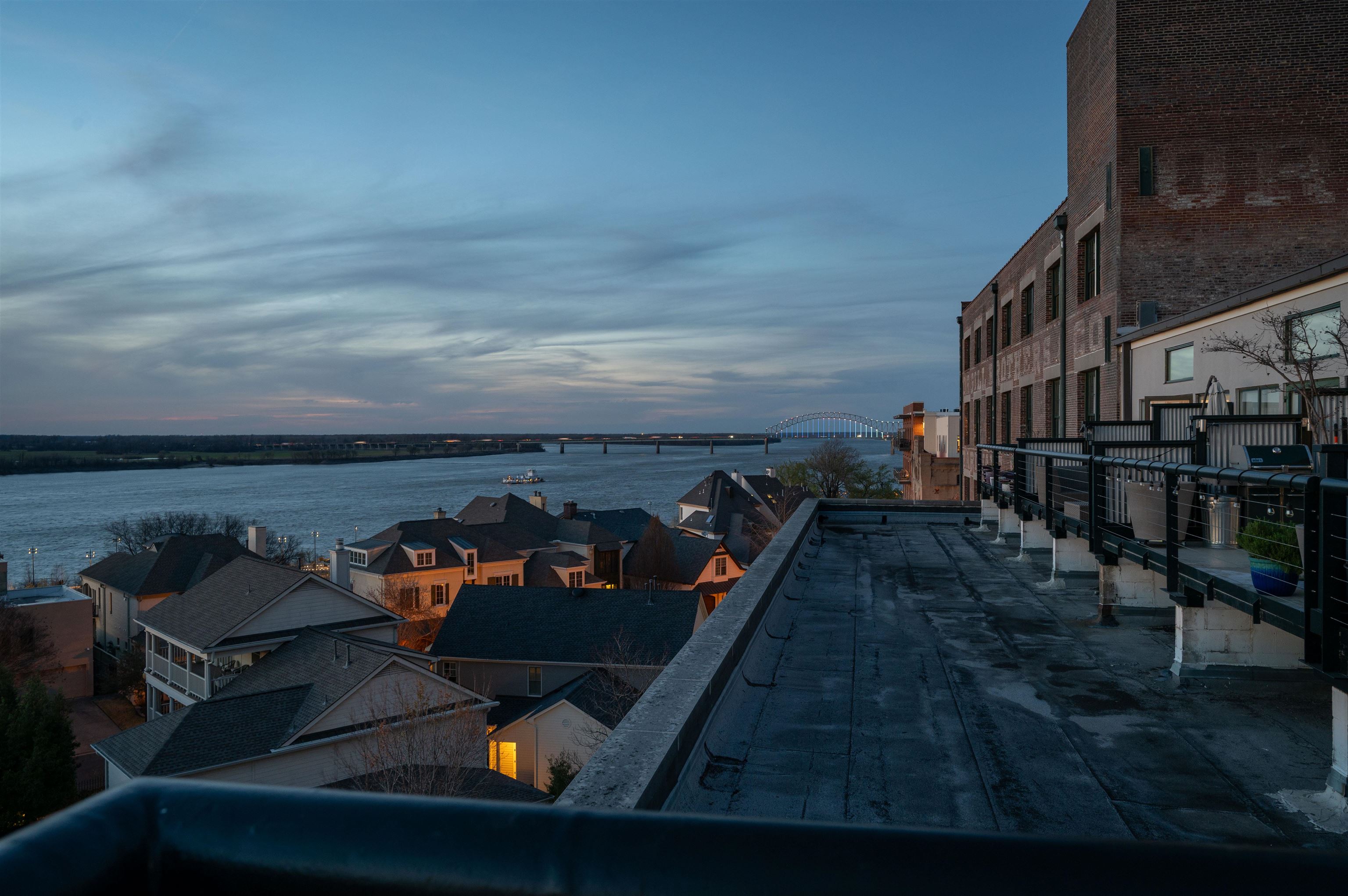 505 TENNESSEE ST Unit: 322