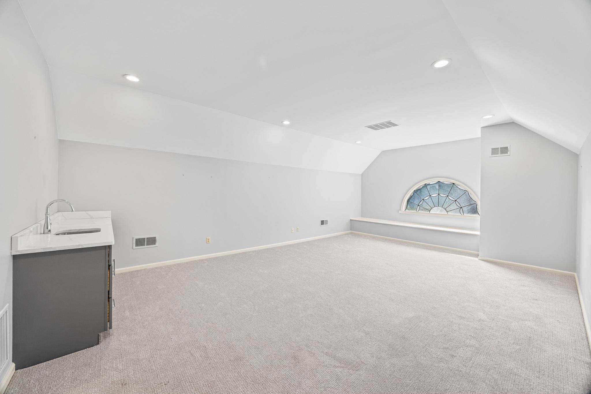 7448 MEADOW RISE CV