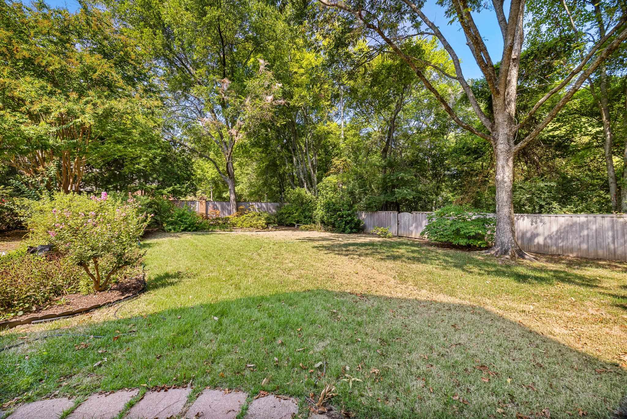 7448 MEADOW RISE CV