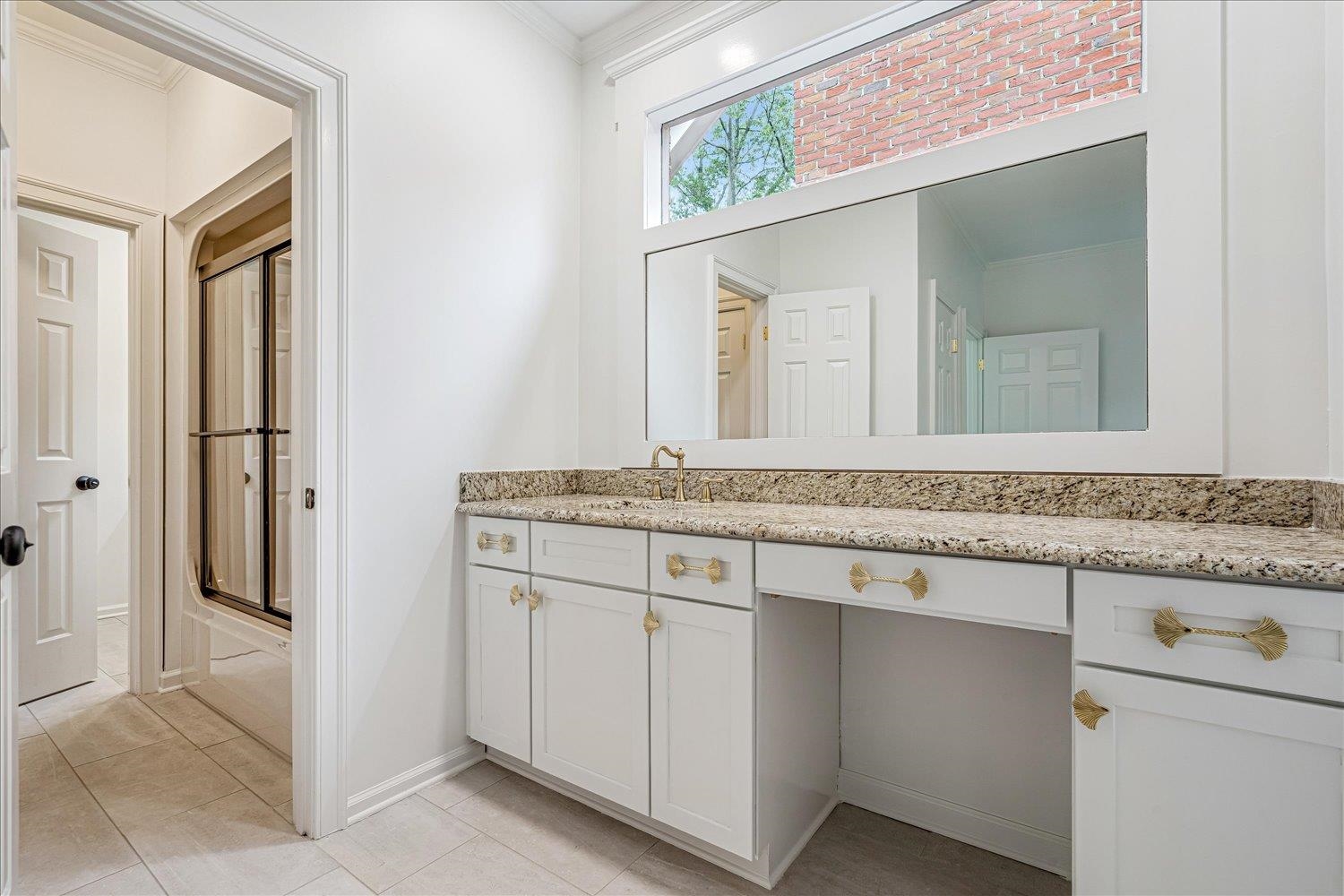 501 W RACQUET CLUB PL