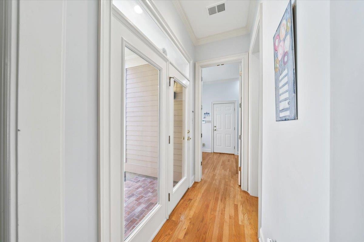556 MONTEIGNE BLVD