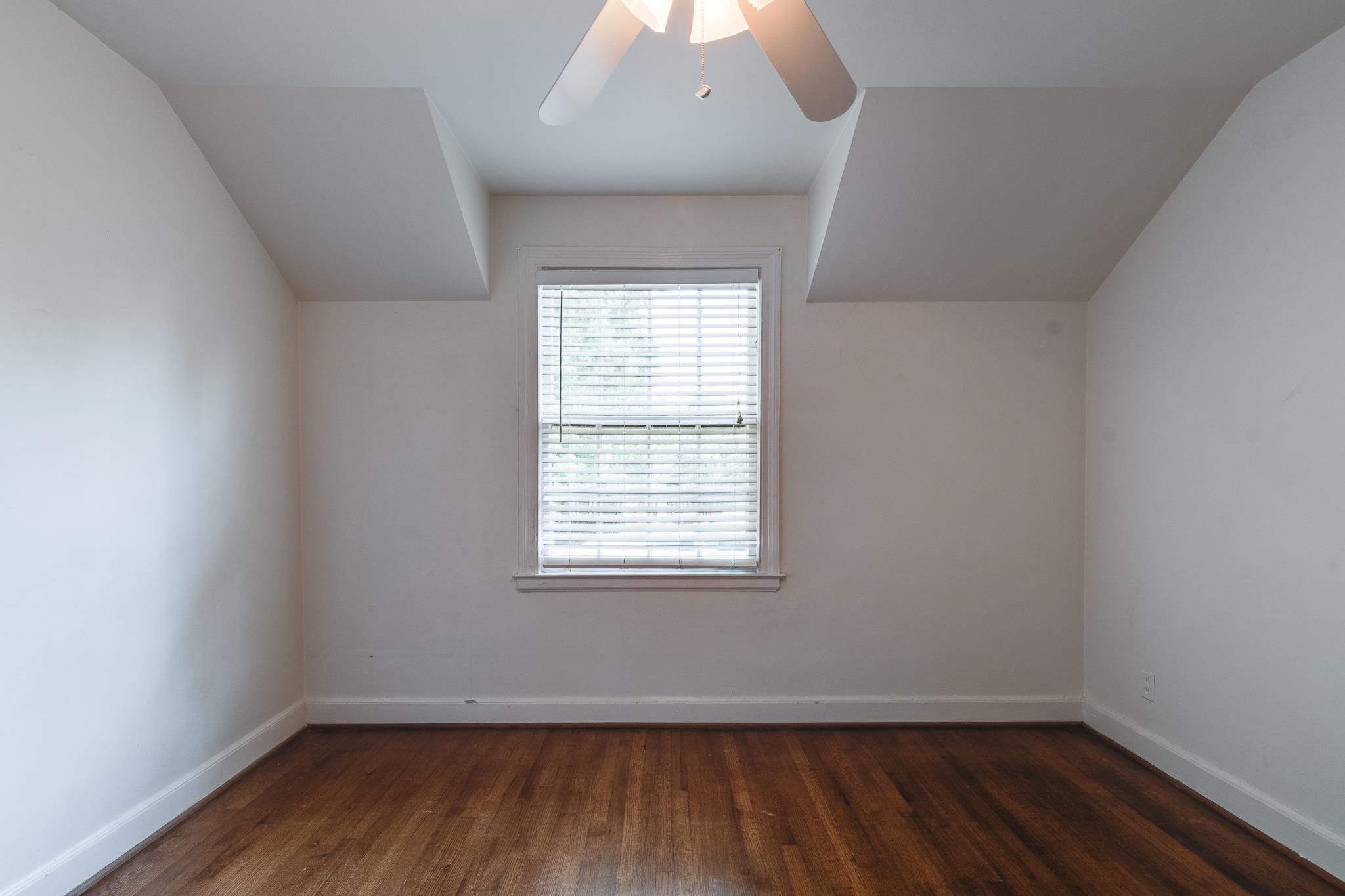 1885 PEABODY AVE Unit: 3