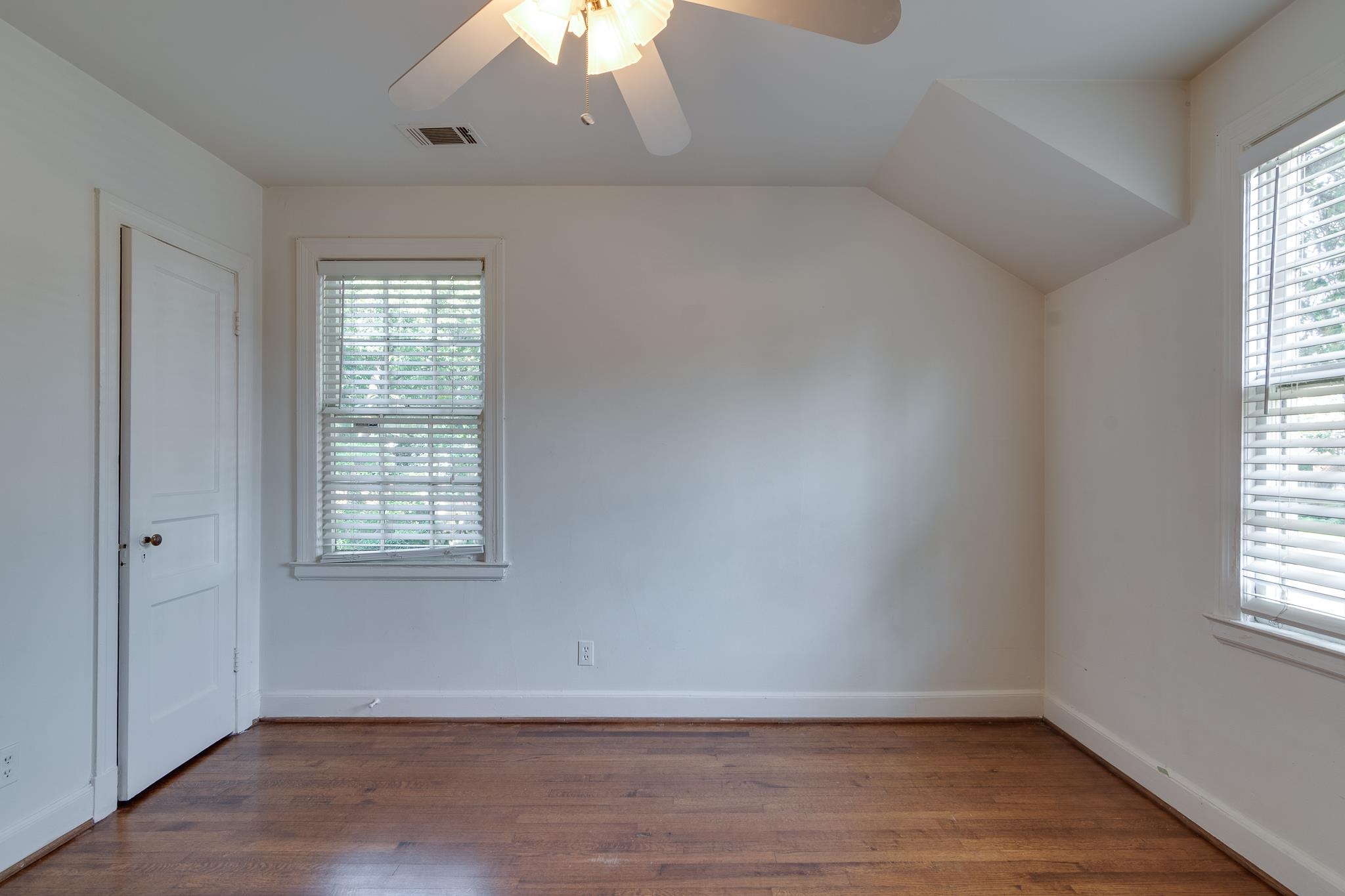 1885 PEABODY AVE Unit: 3