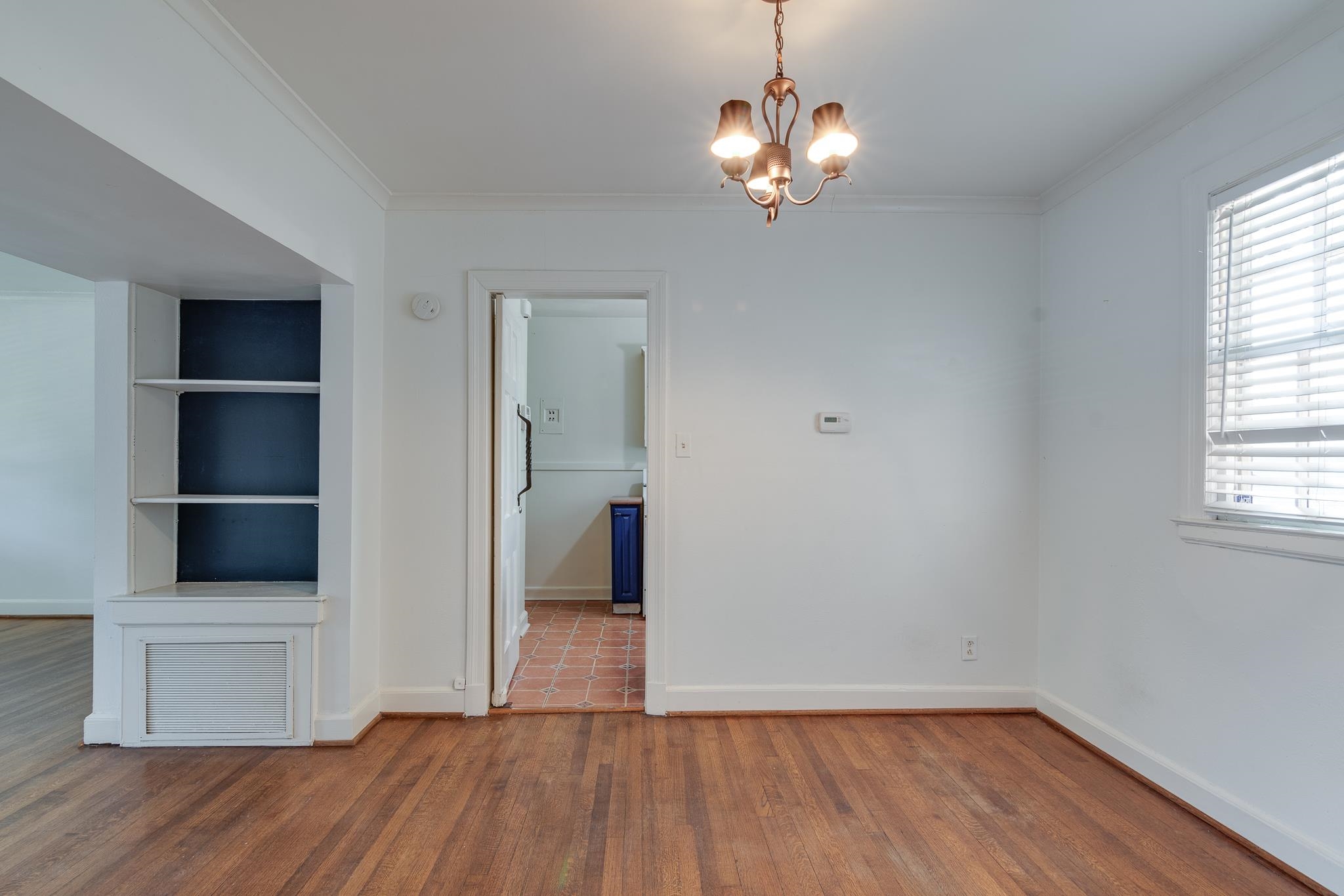 1885 PEABODY AVE Unit: 3