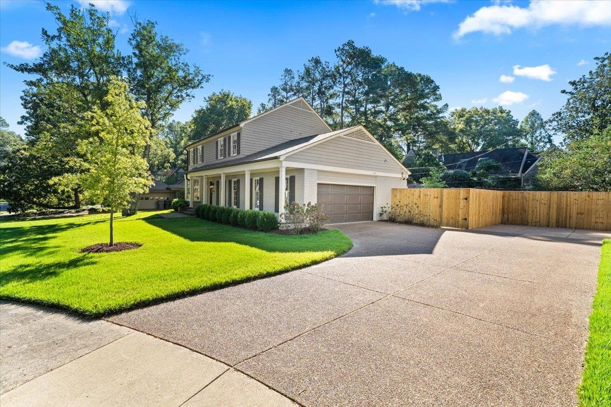 4273 HATHAWAY LN