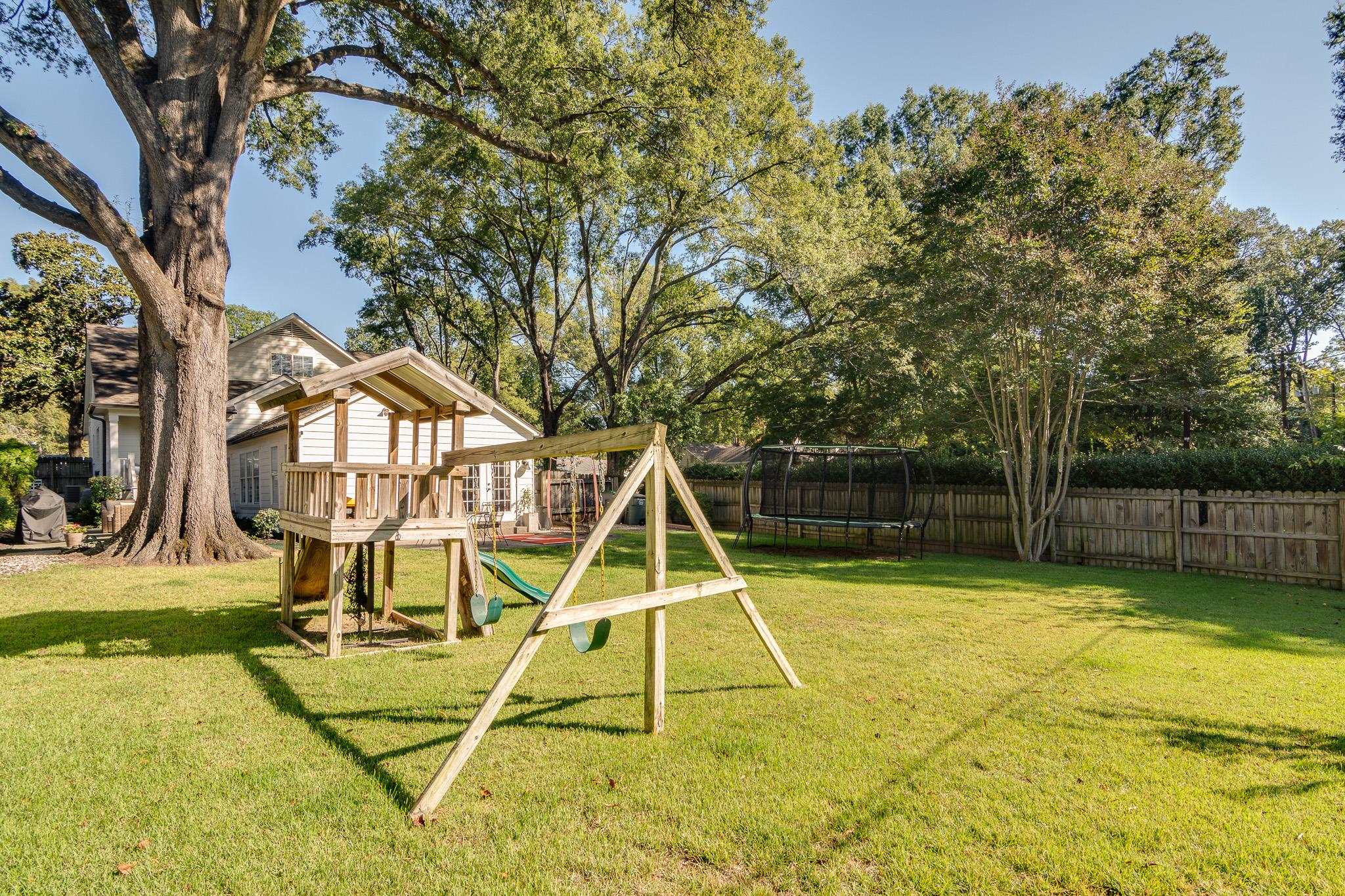 3659 NORTHWOOD DR