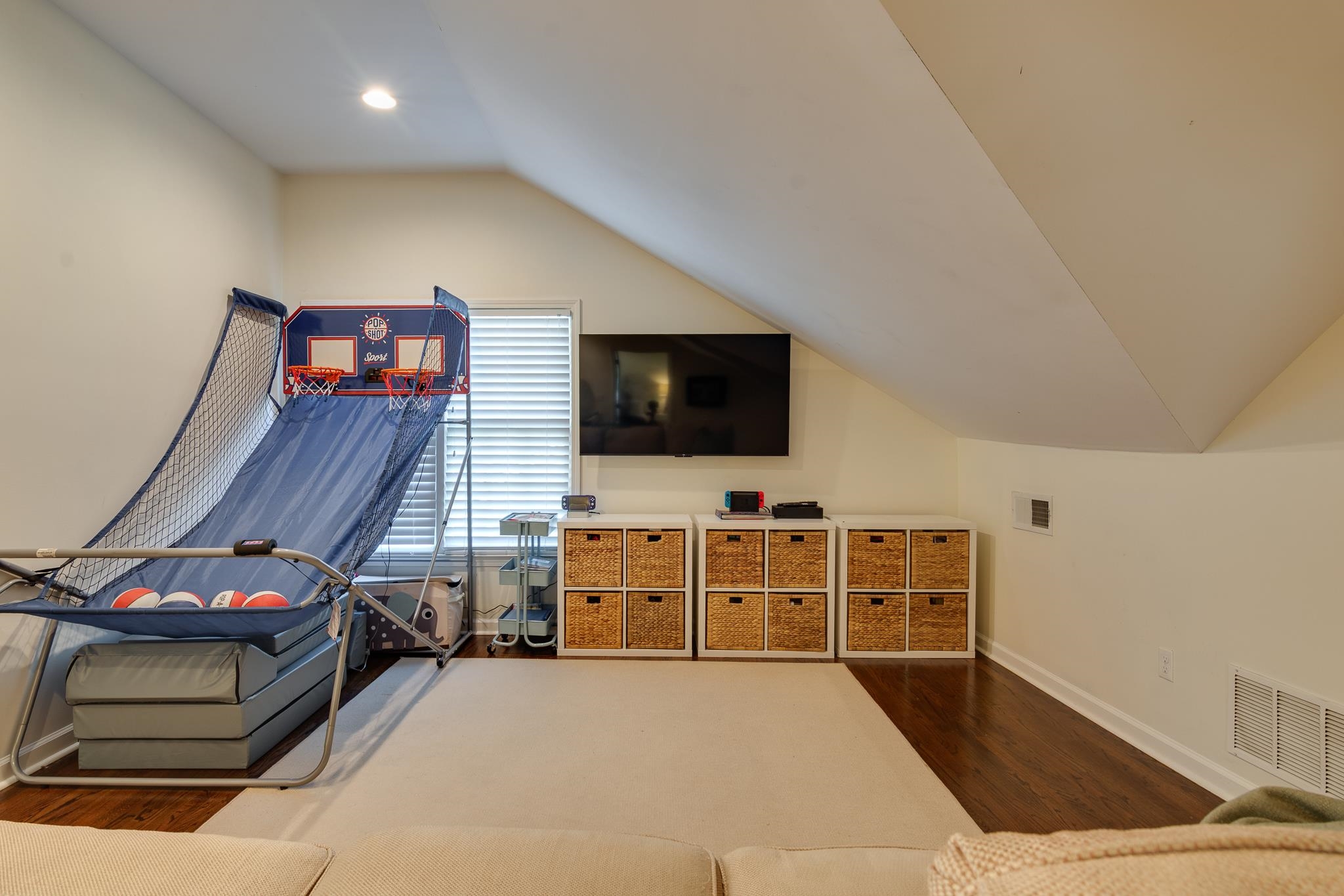 3659 NORTHWOOD DR