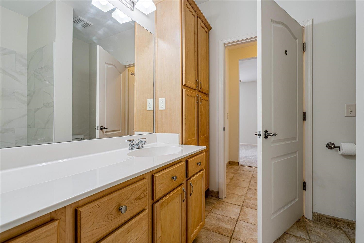 485 S FRONT ST Unit: 201