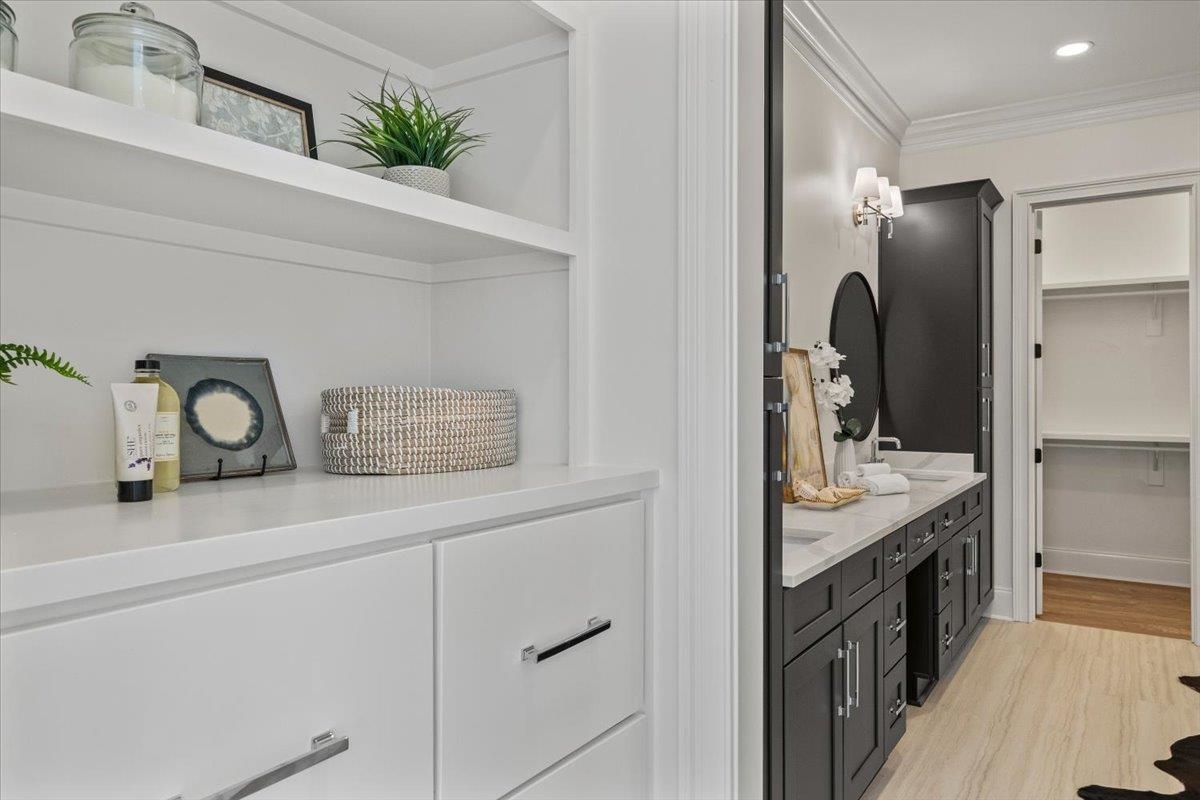 5021 HENRY HEIGHTS RD